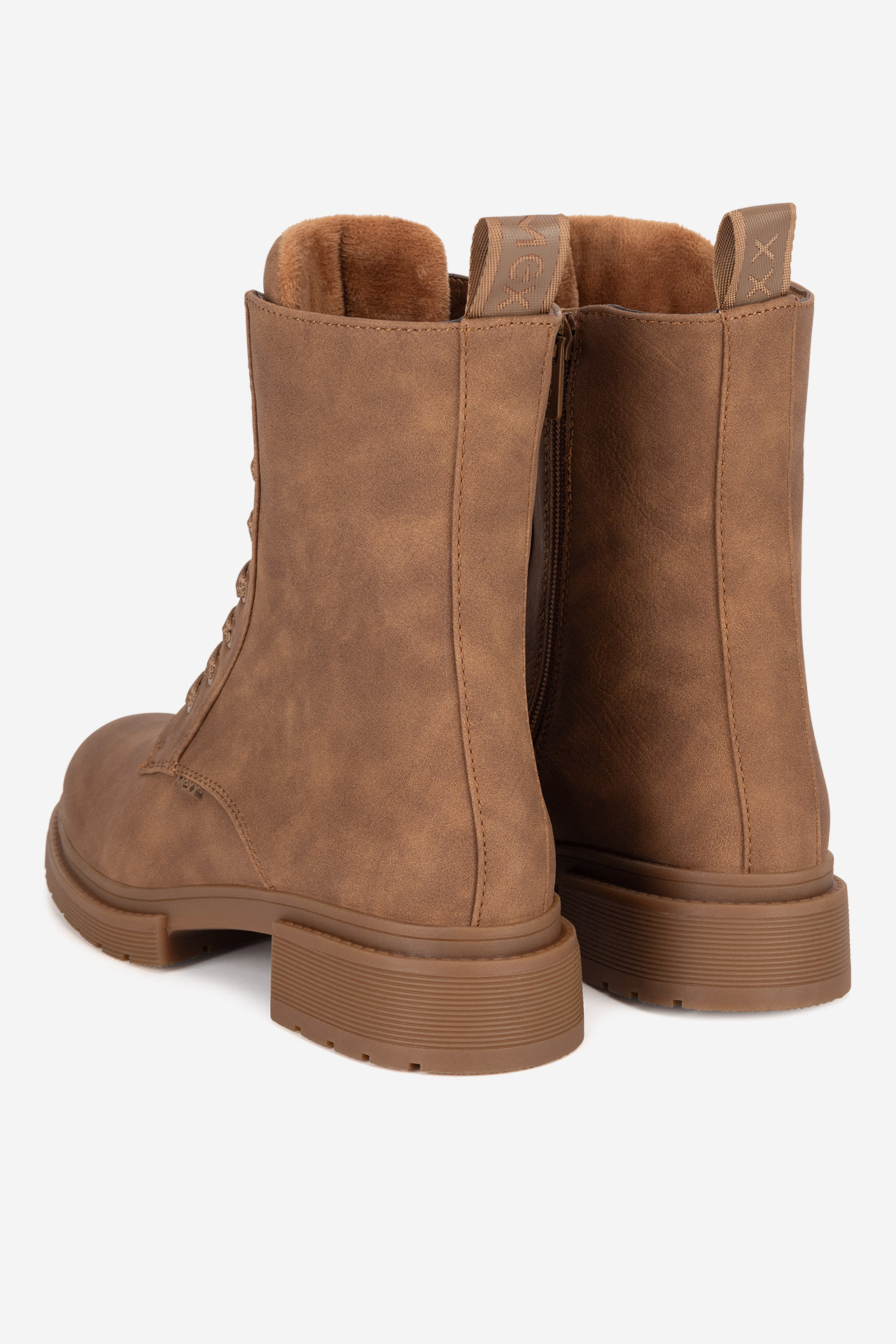 Šněrovací vyšší obuv CAMEL