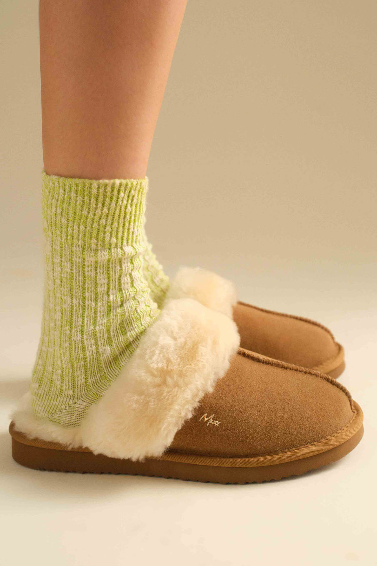 Чехли КАМЕЛ