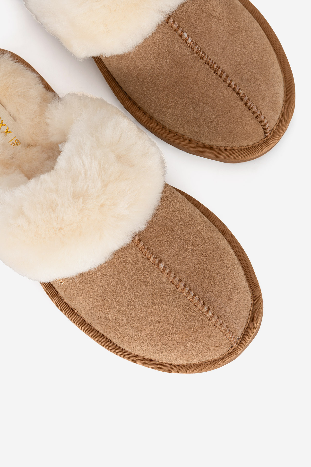 Чехли КАМЕЛ