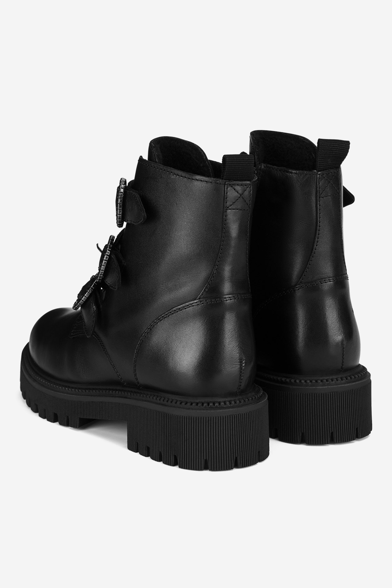 Šněrovací vyšší obuv ČERNÁ