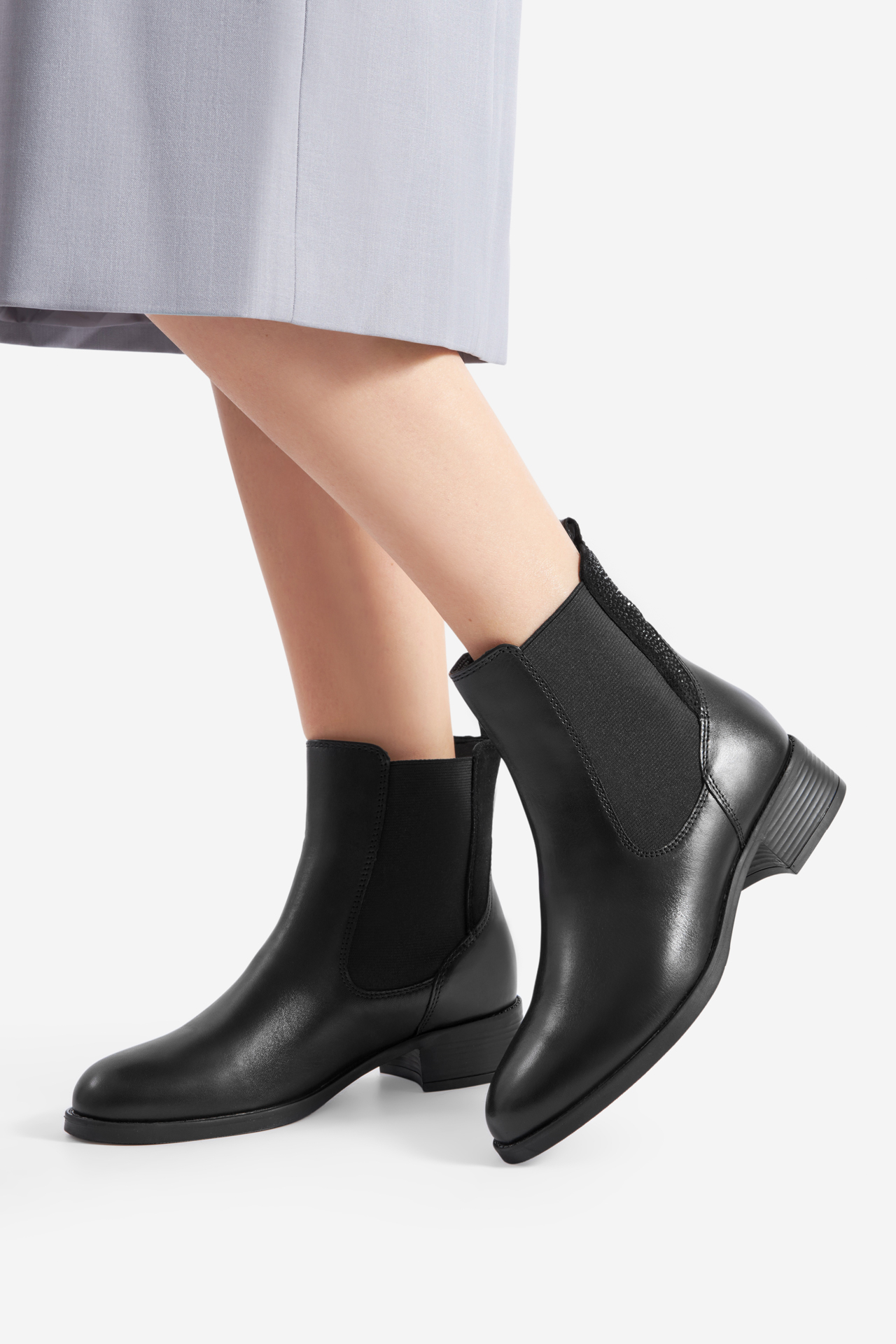 Členková obuv Čierna