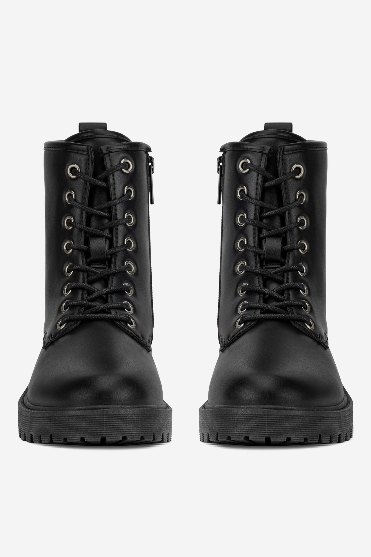 Šněrovací vyšší obuv ČERNÁ