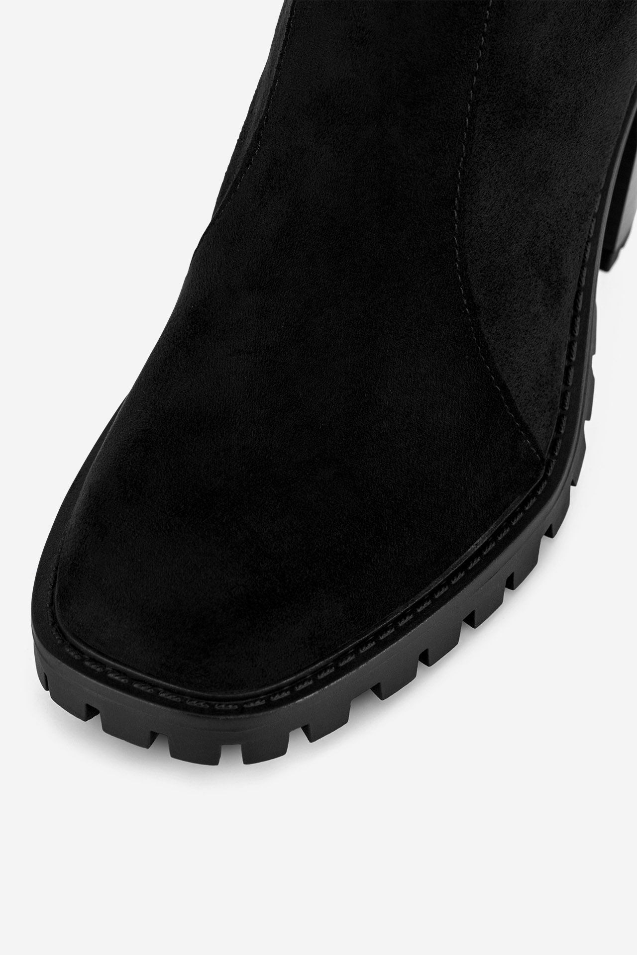 Kotníková obuv ČERNÁ