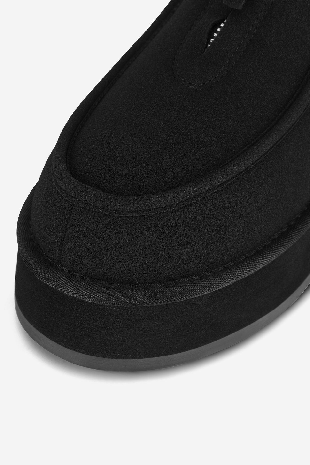 Kotníková obuv ČERNÁ