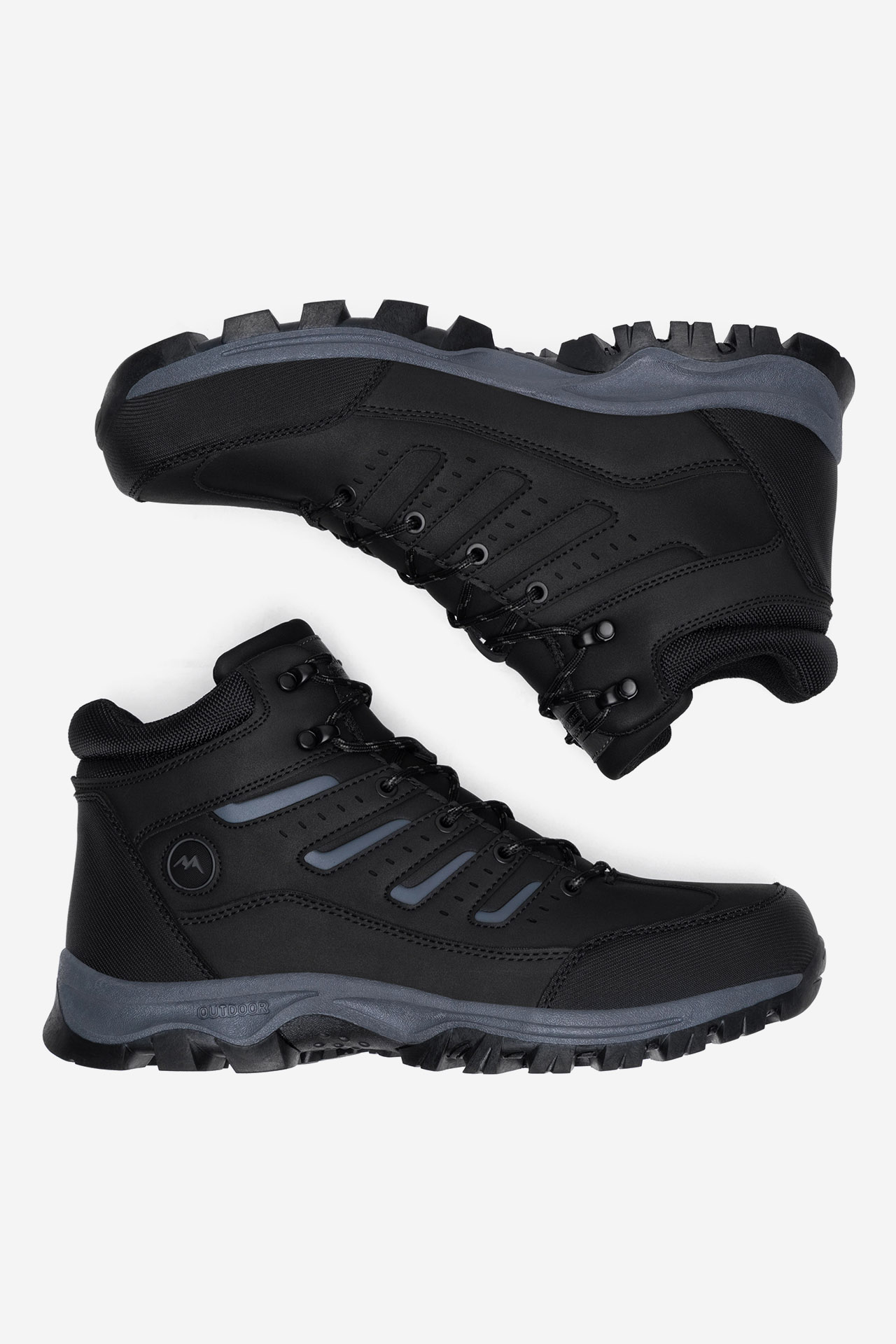 Trekking čevlji Črna