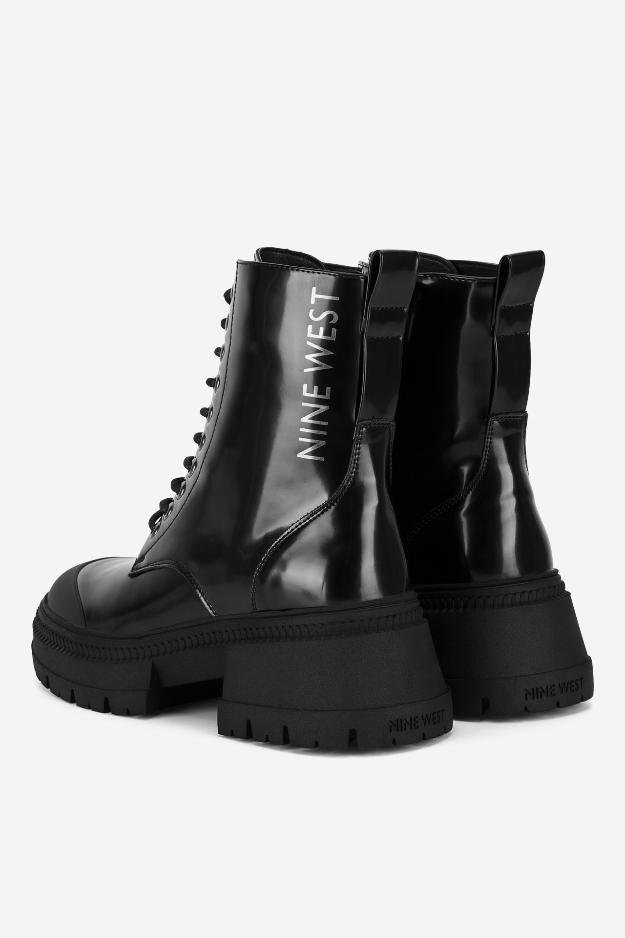 Kotníková obuv ČERNÁ