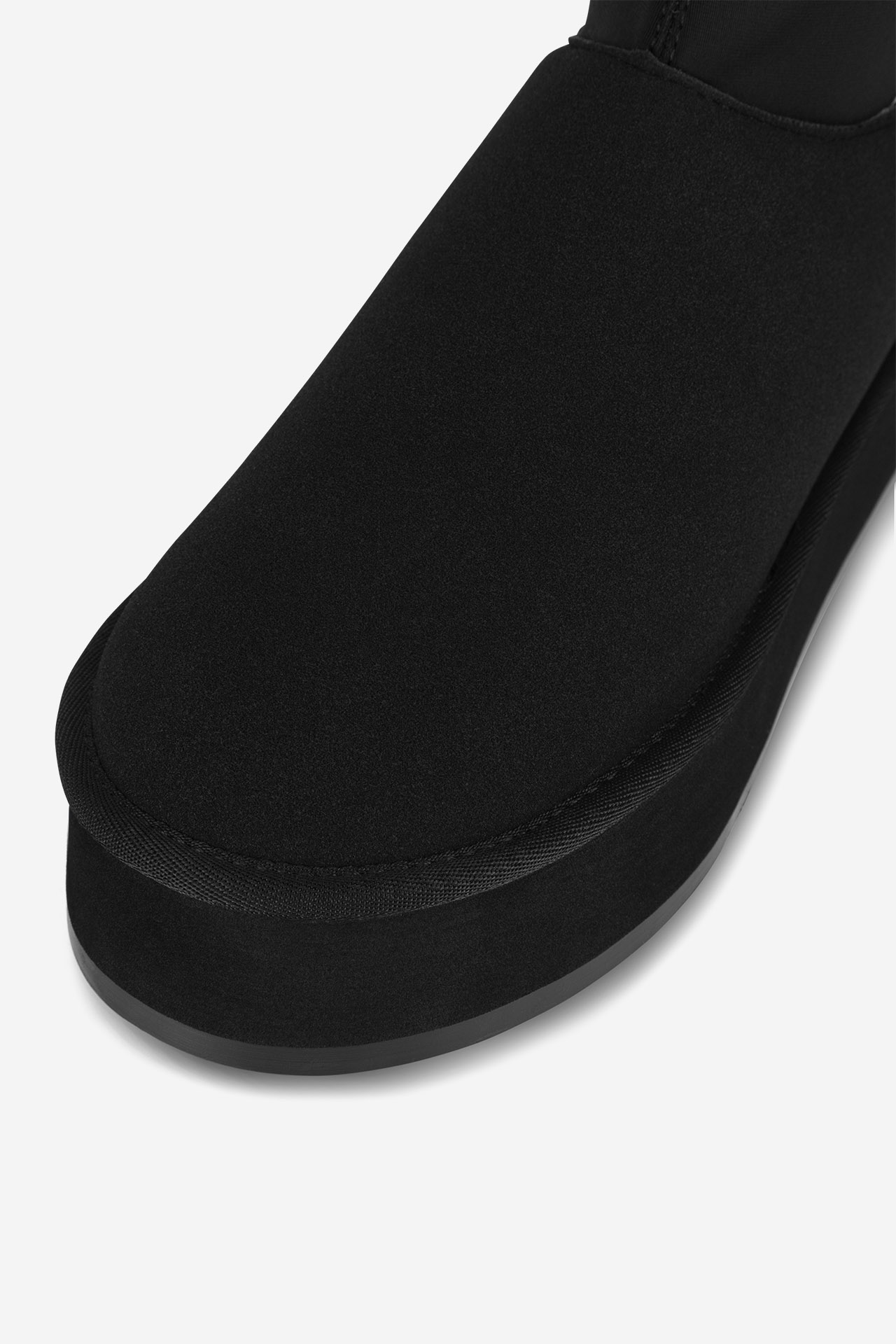 Kotníková obuv ČERNÁ