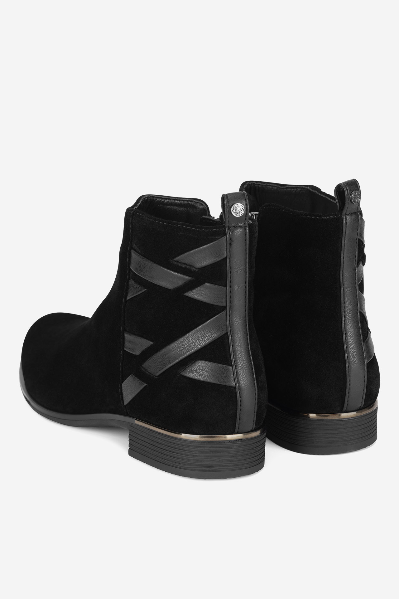 Kotníková obuv ČERNÁ