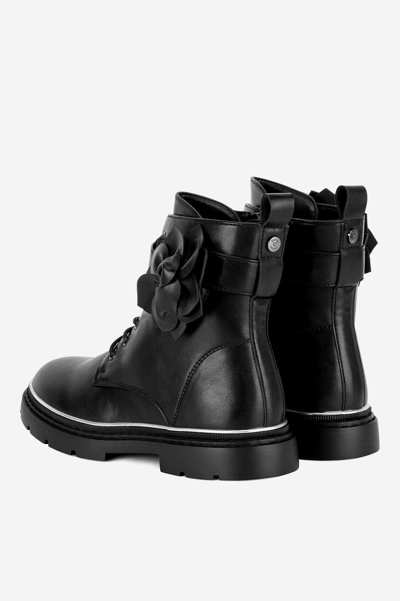 Šněrovací vyšší obuv ČERNÁ