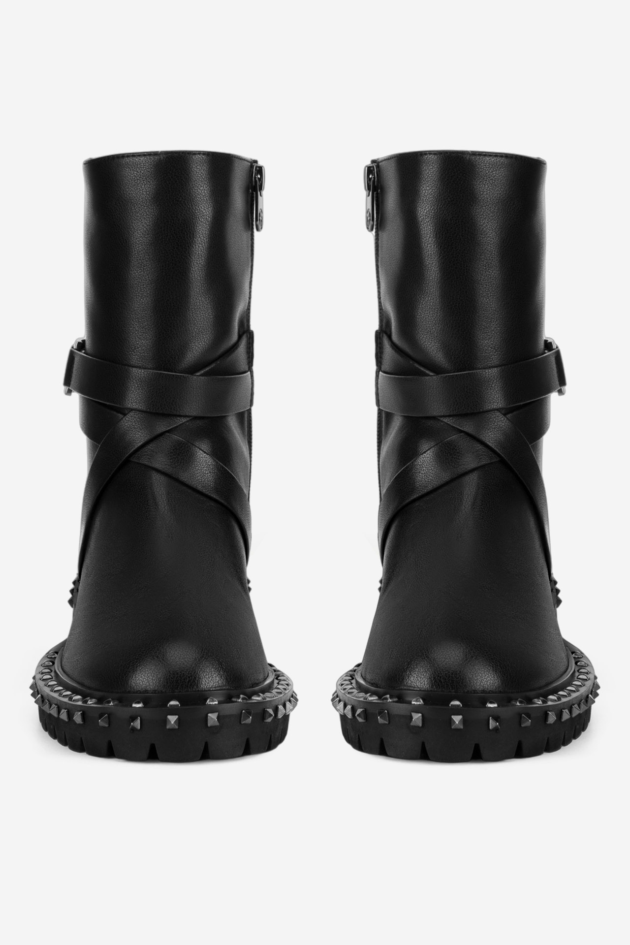 Kotníková obuv ČERNÁ