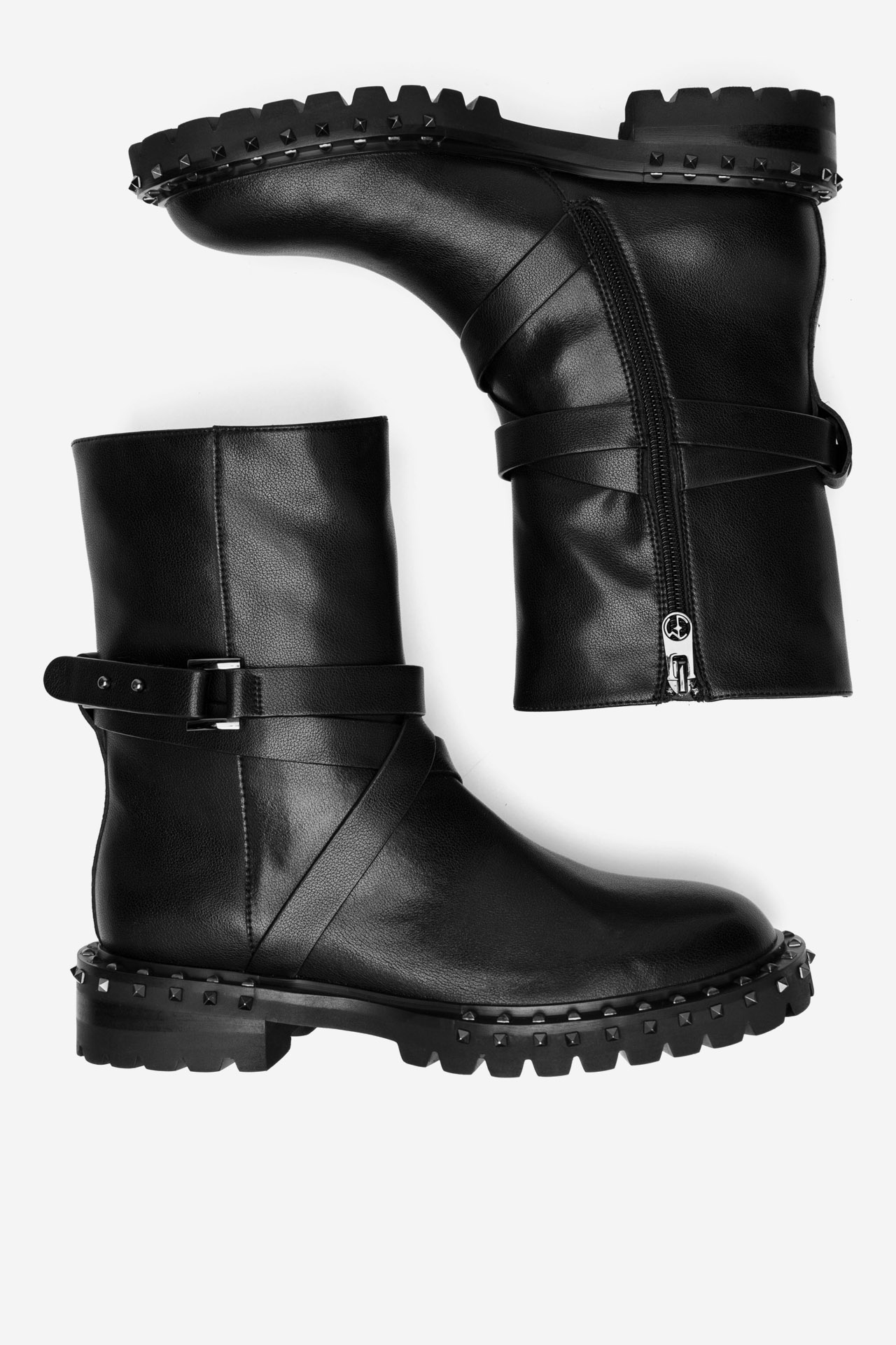 Kotníková obuv ČERNÁ