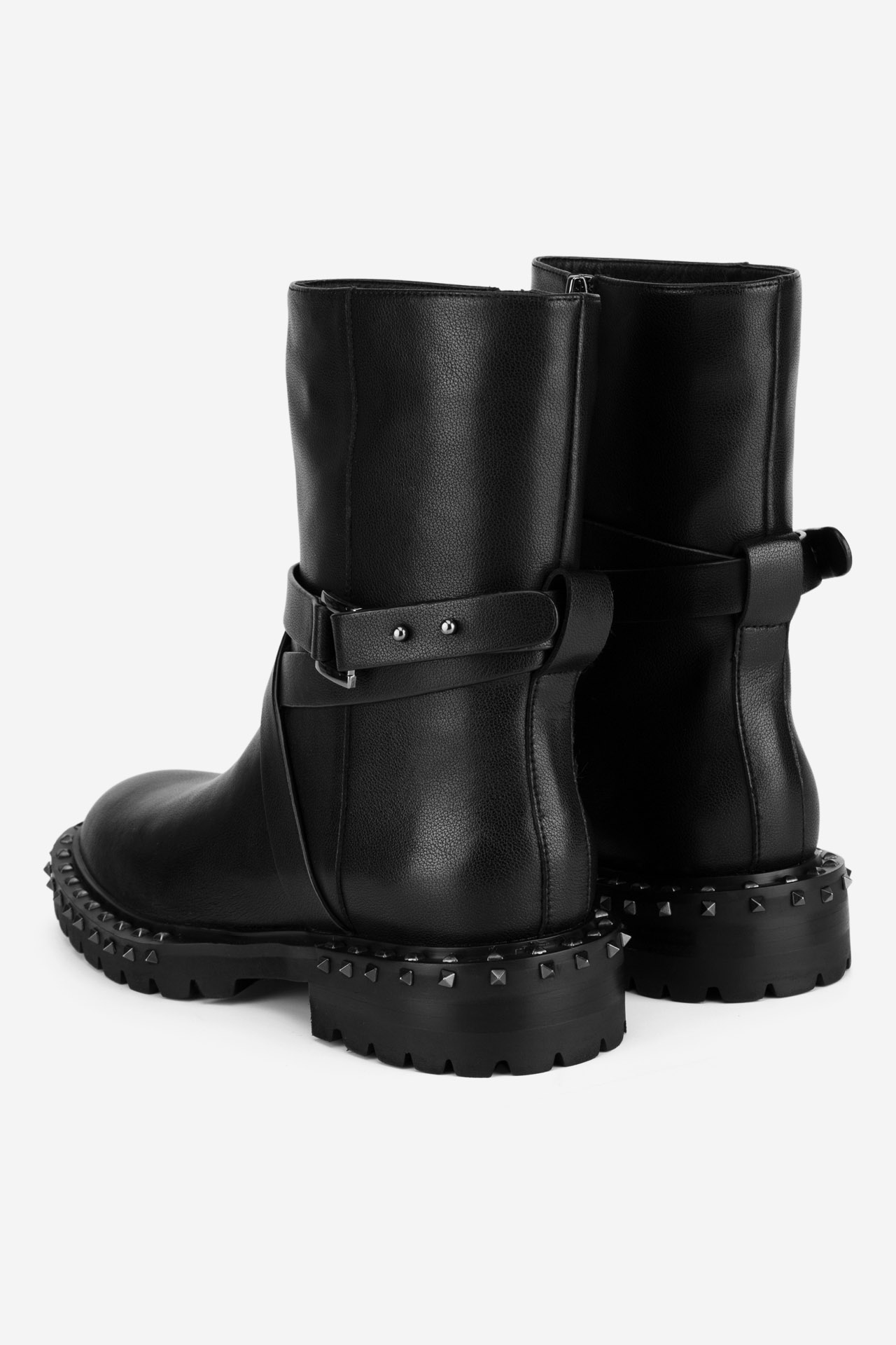 Kotníková obuv ČERNÁ