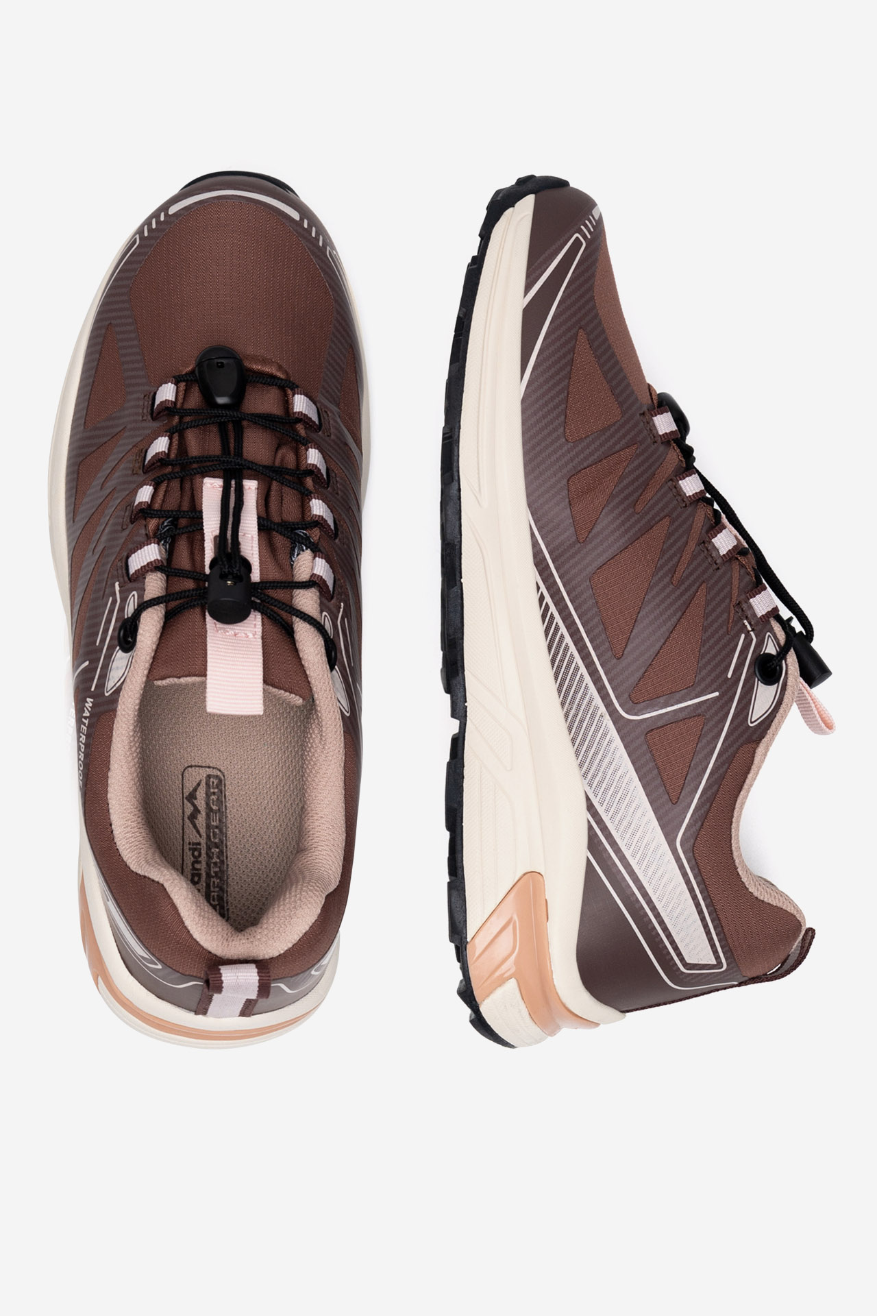 Trekking čevlji Čokoladno rjava