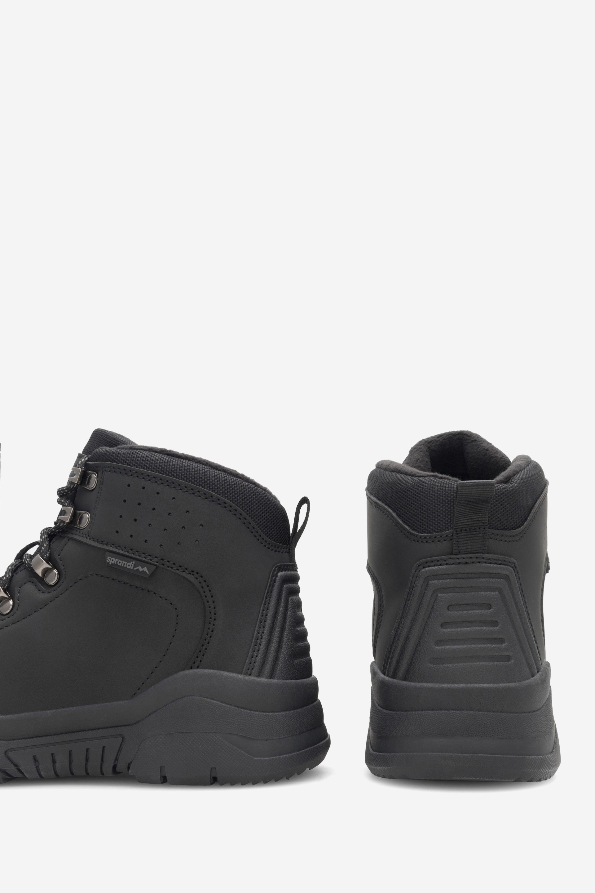 Trekking čevlji Črna