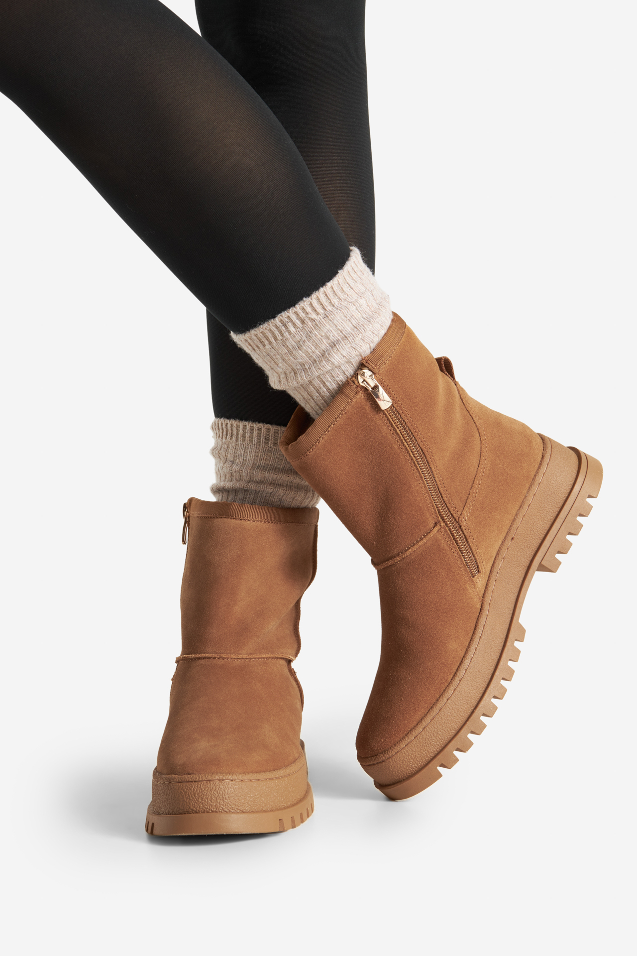 Kotníková obuv CAMEL