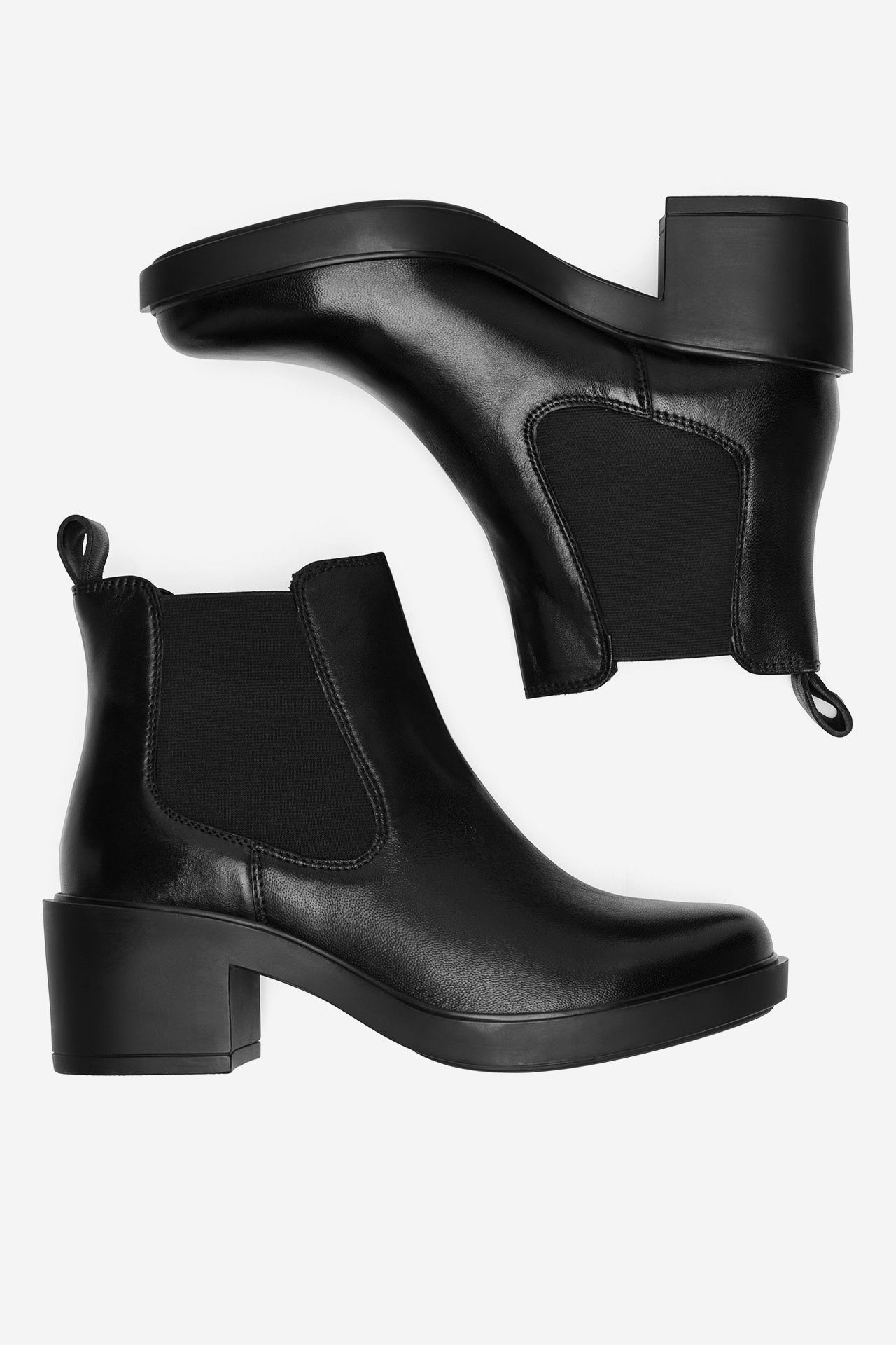 Kotníková obuv ČERNÁ