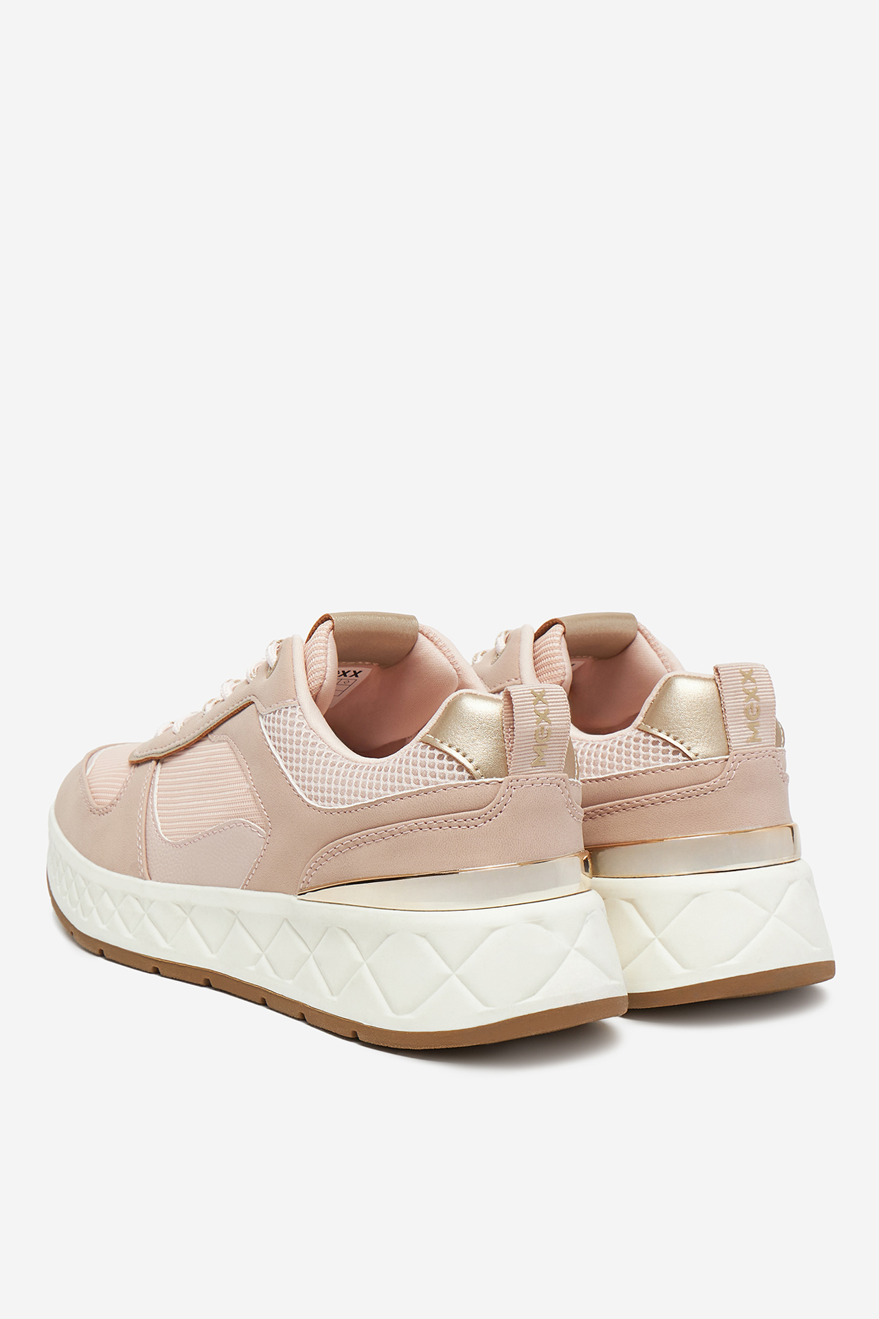 Sneakersy na koturnie