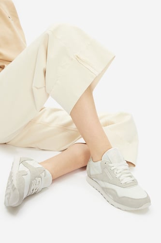 Reebok CLASSIC NYLON 100220923 Bež
