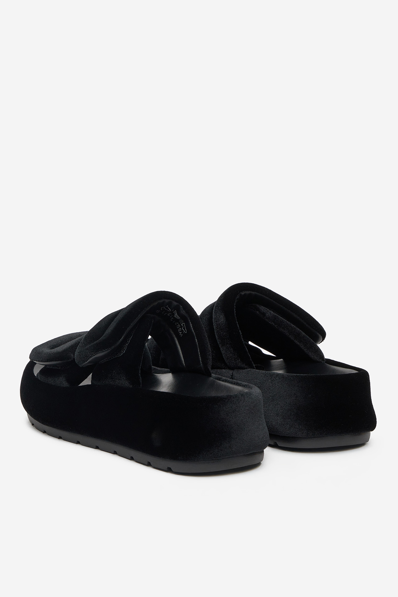 Klapki na platformie