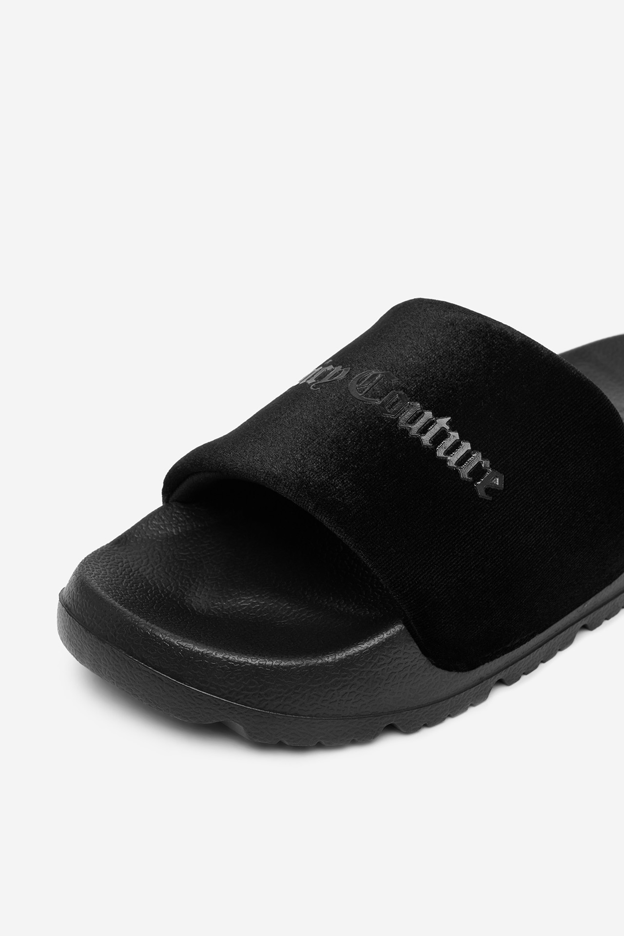 Šľapky k vode Čierna