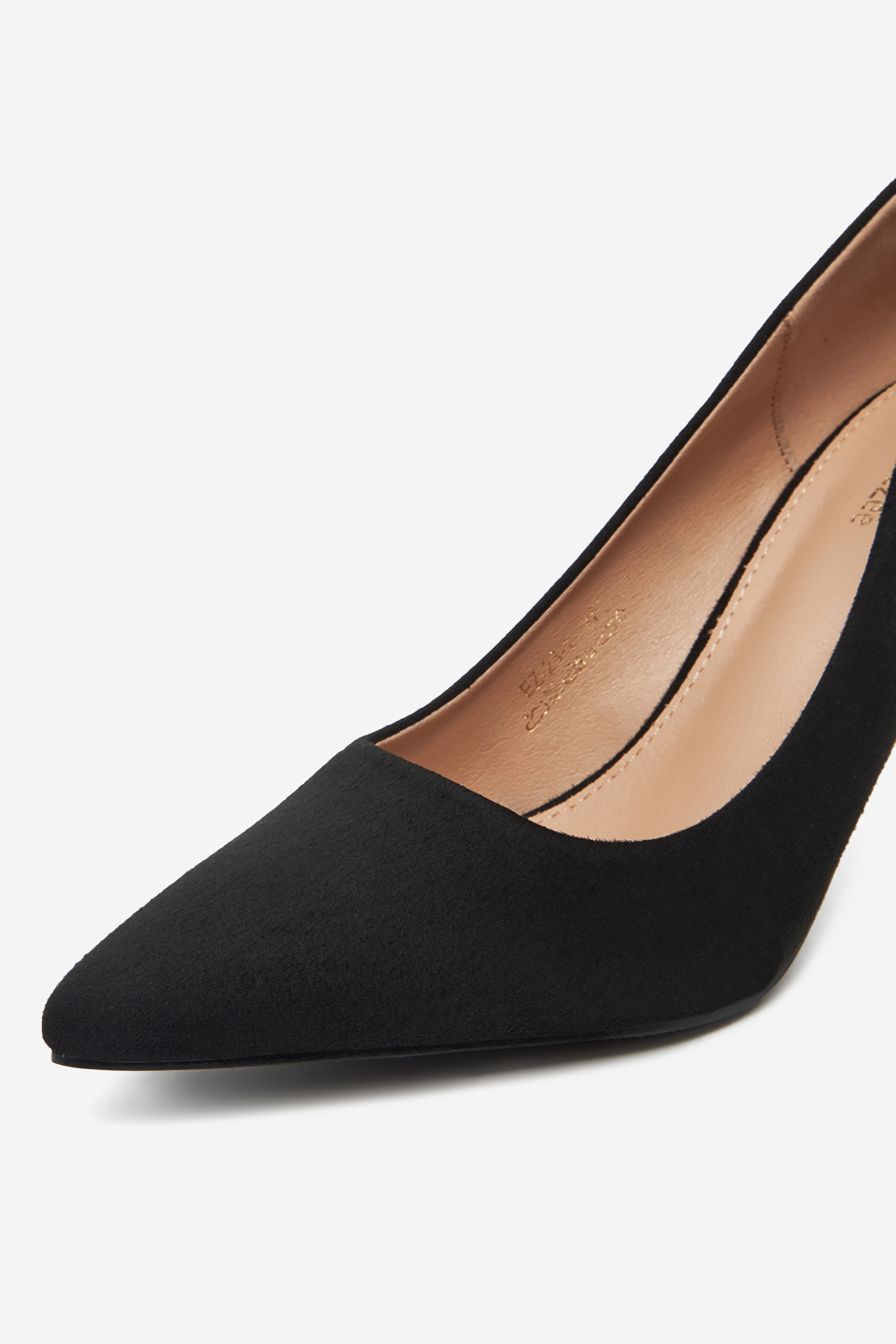Čevlji z visoko peto Črna