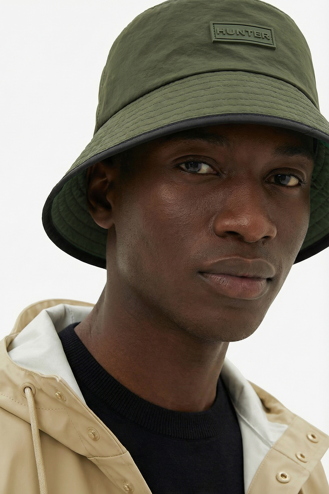 čepice unisex OLIVOVÁ