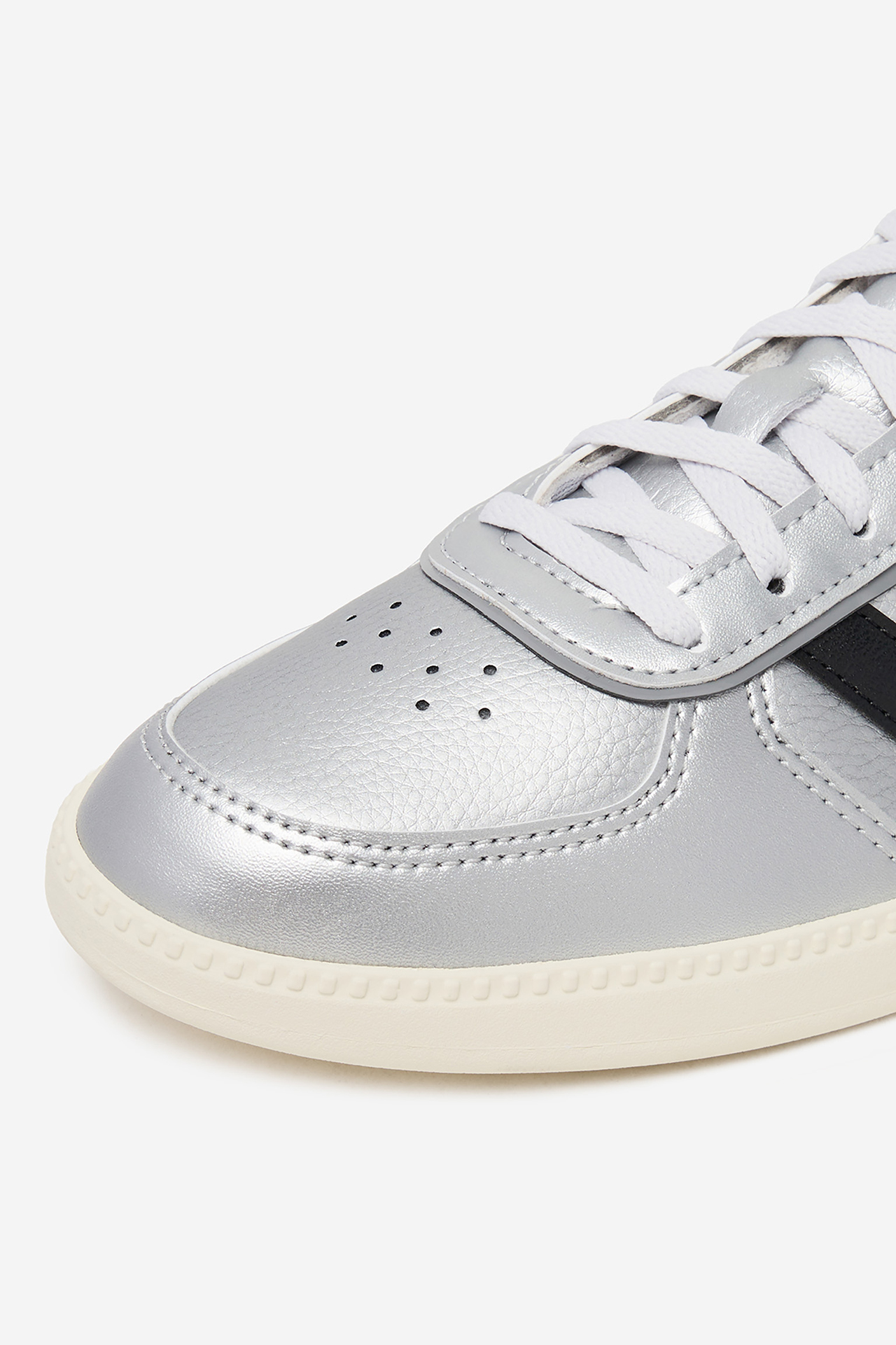 Sportovní obuv STŘÍBRNÁ