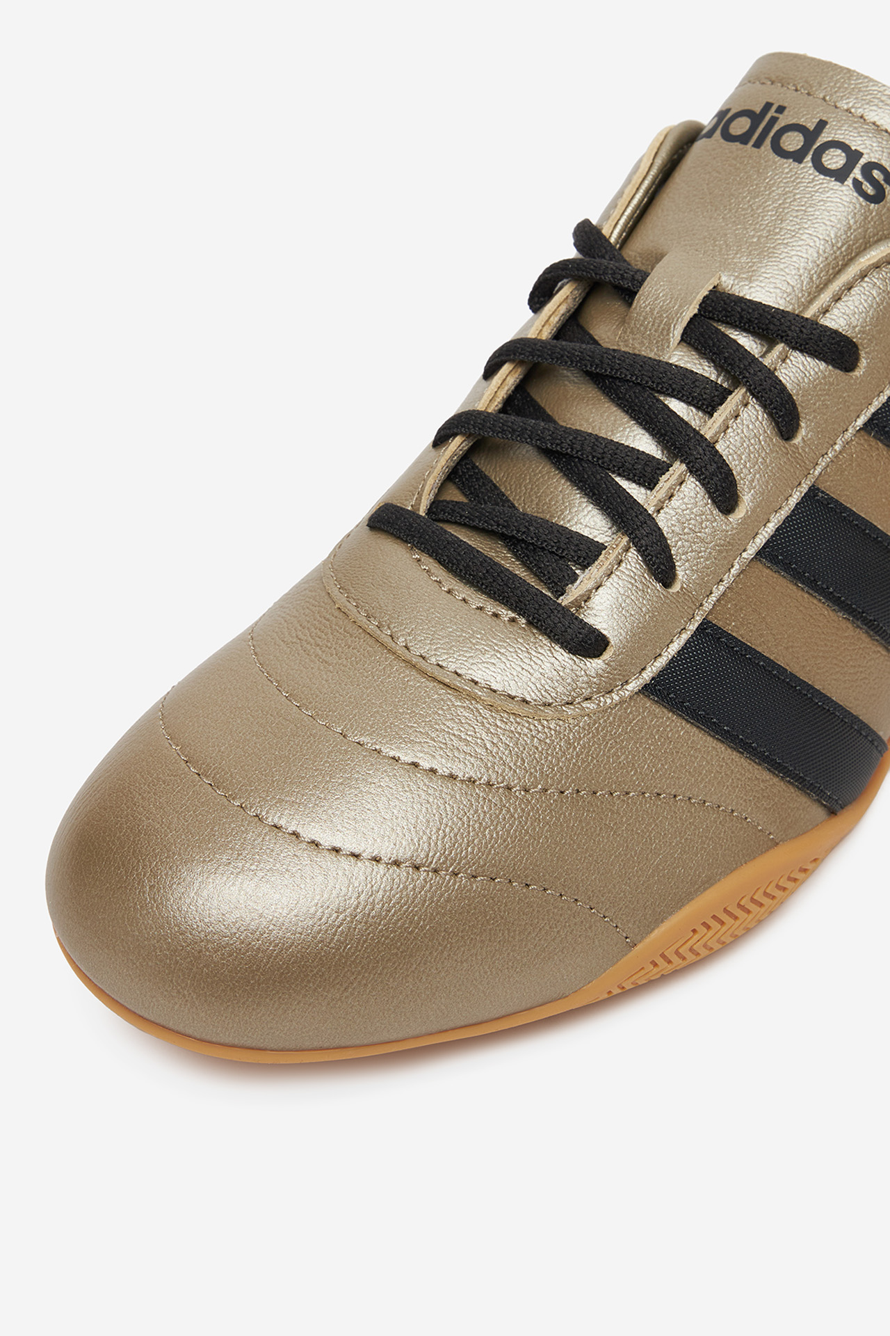 Sportovní obuv STŘÍBRNÁ