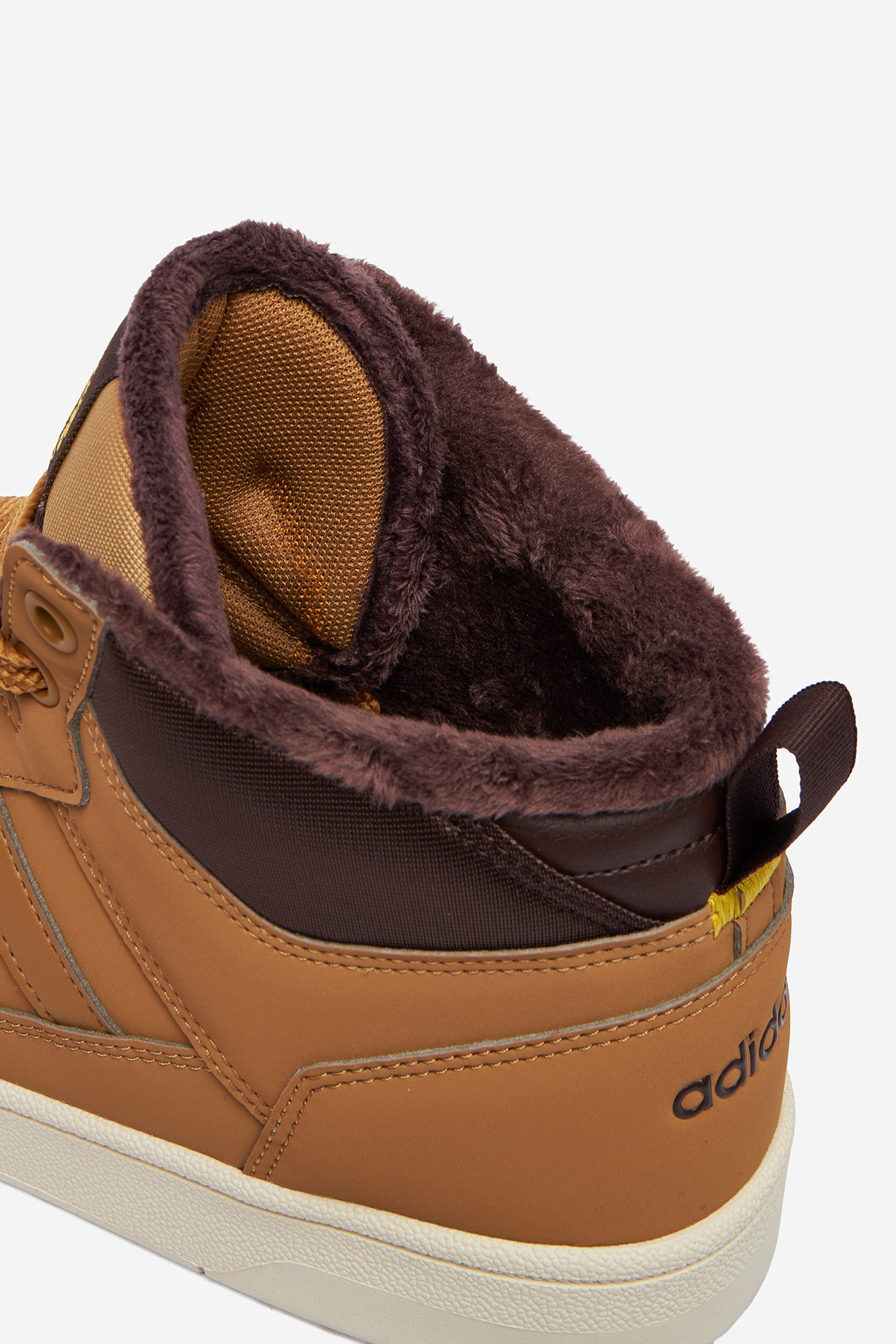 RAPID COURT MID WINTERIZED