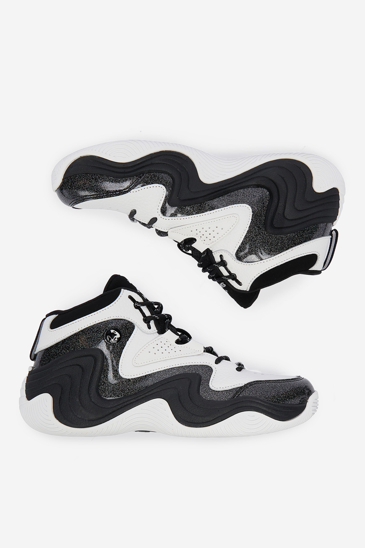 Sneakersy Bílá