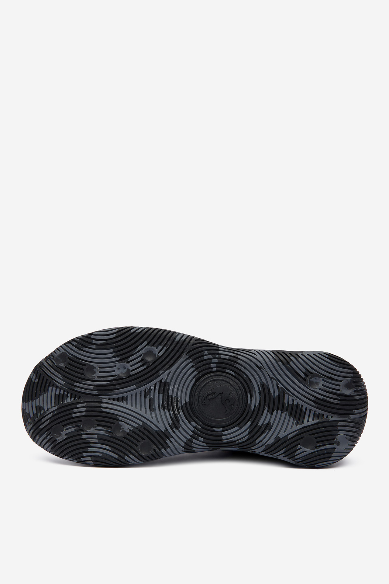 Sneakersy Černá