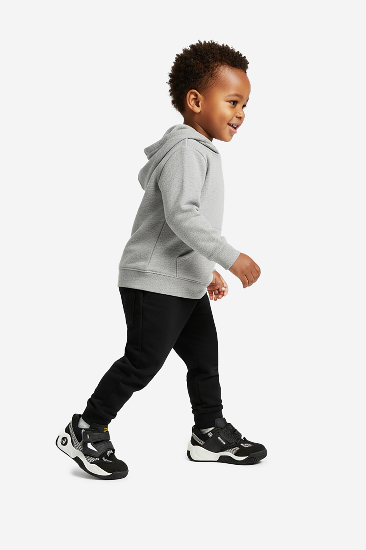 Sneakersy Černá