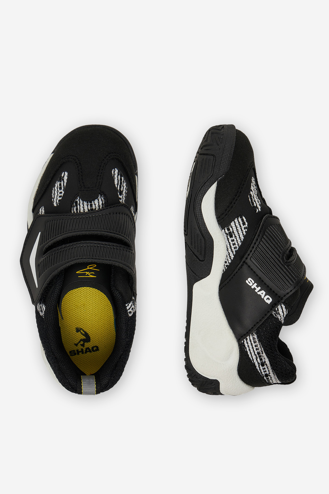 Sneakersy Černá
