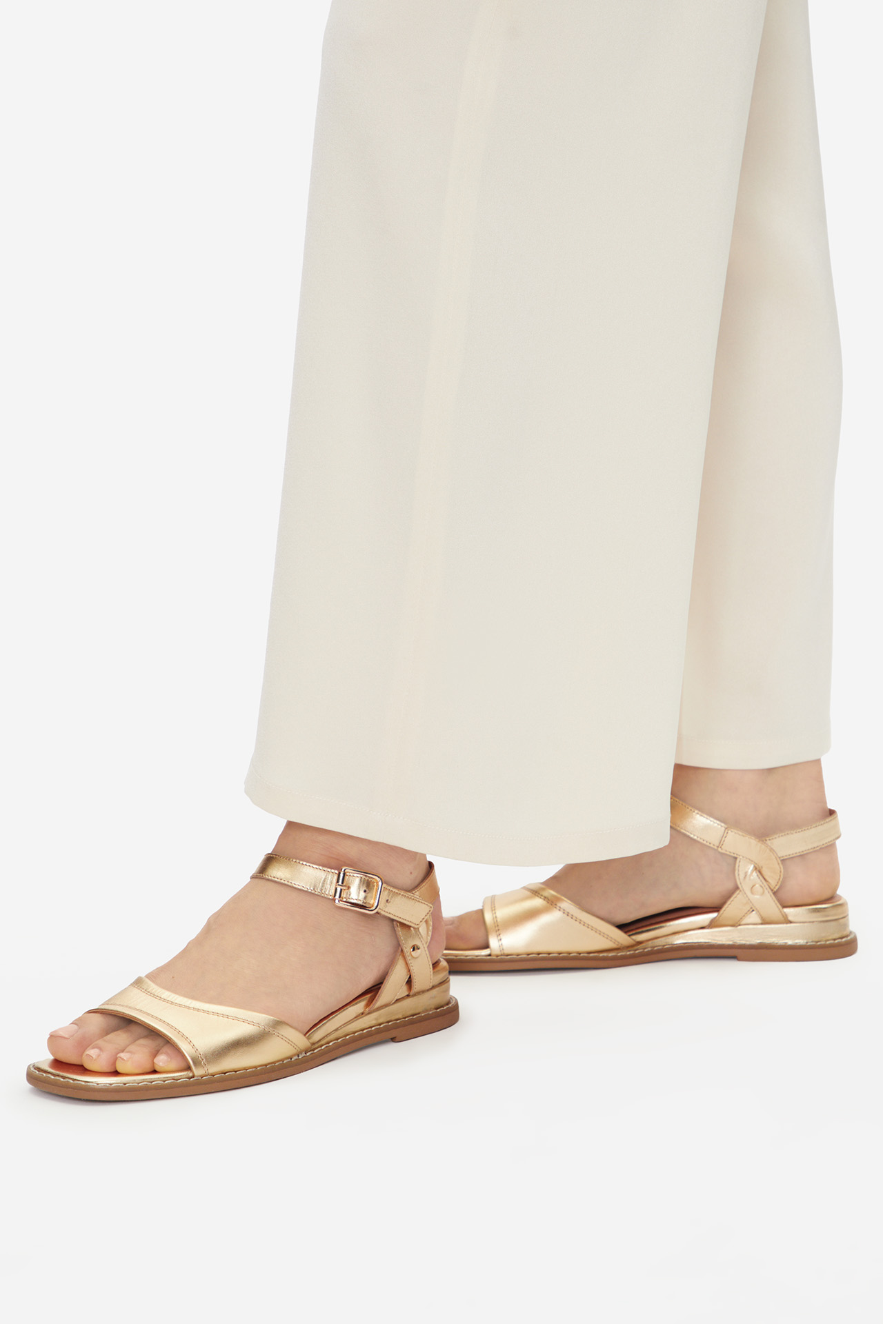Sandály Zlatá