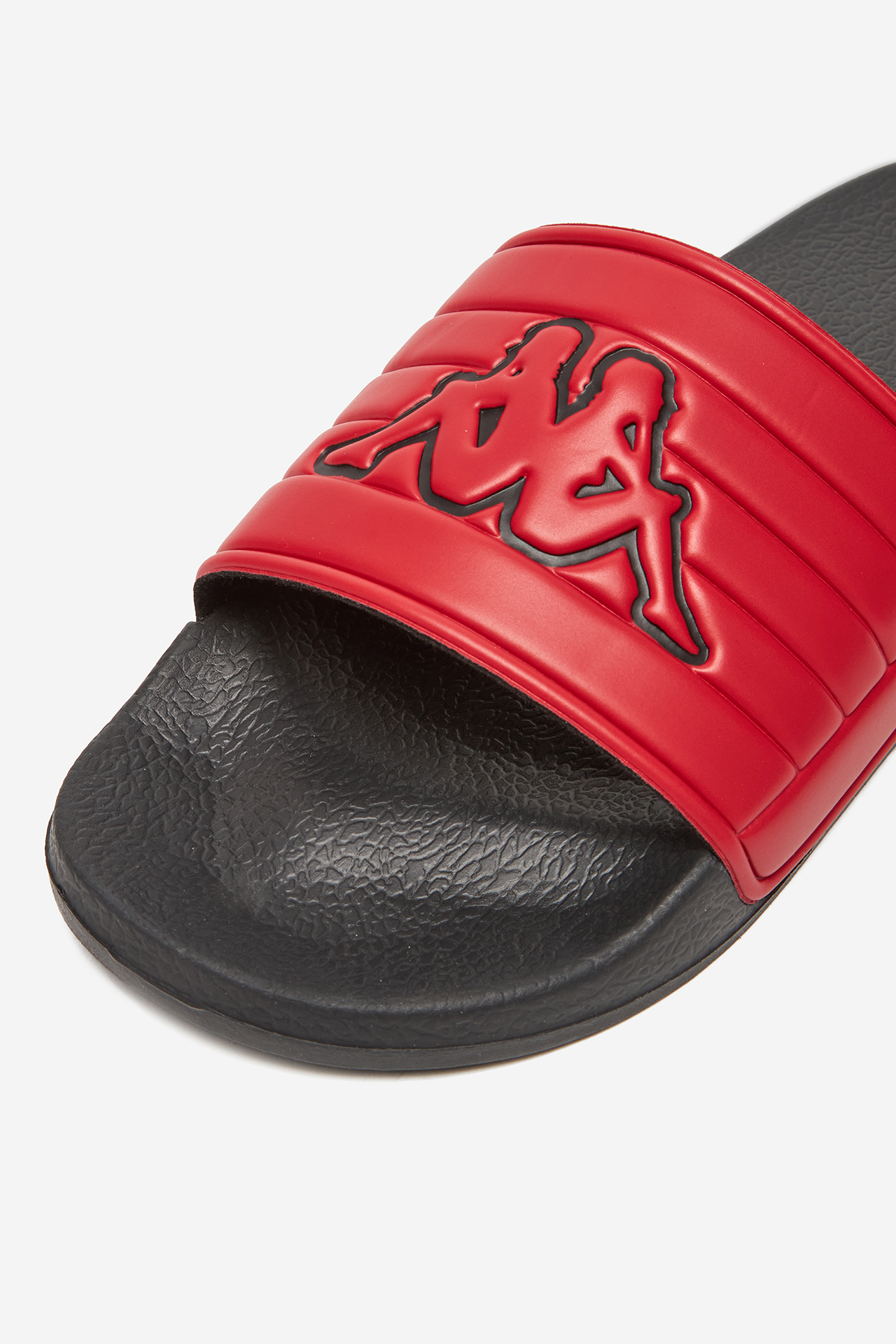 Nazouváky Červená