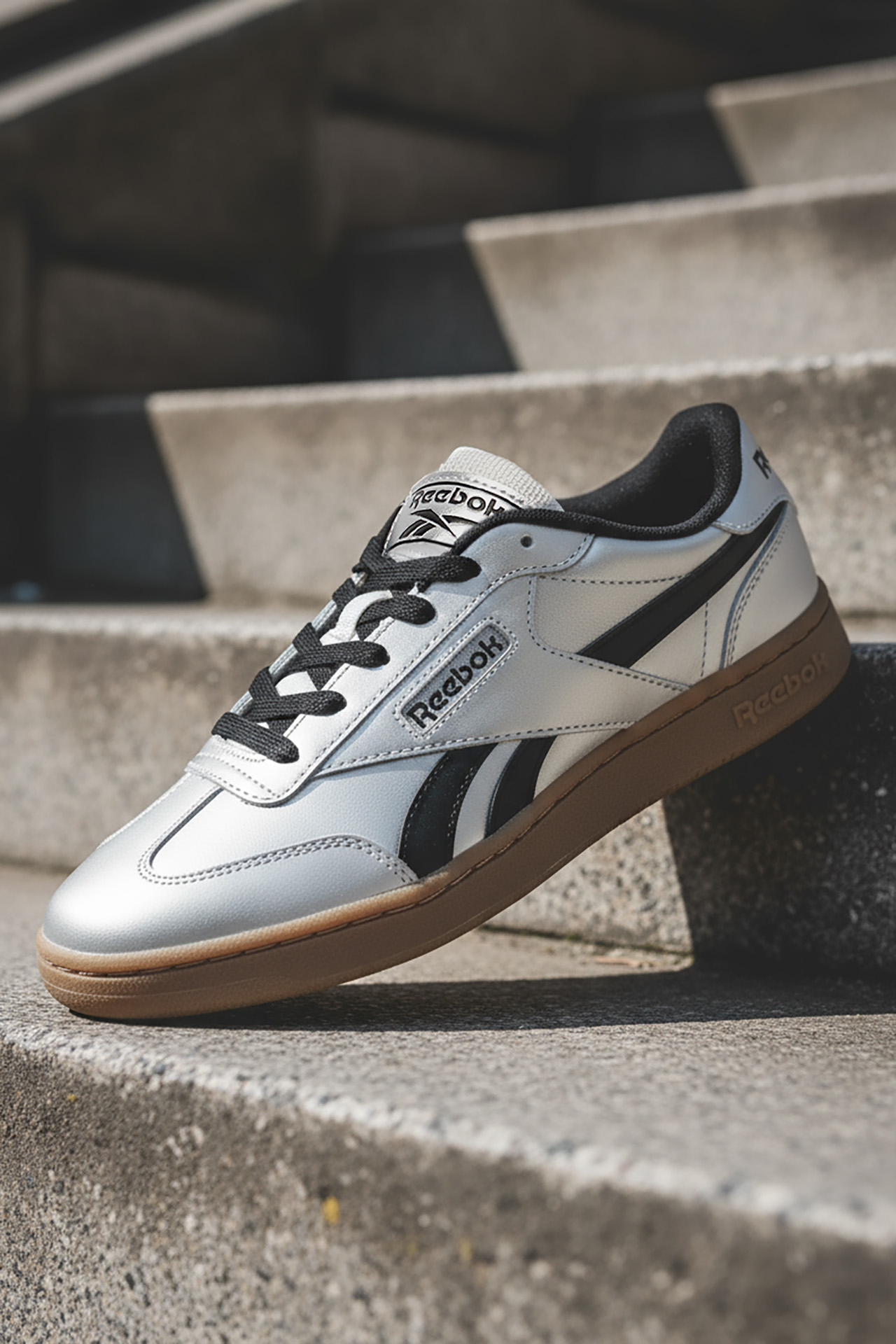 Sneakersy Stříbrná