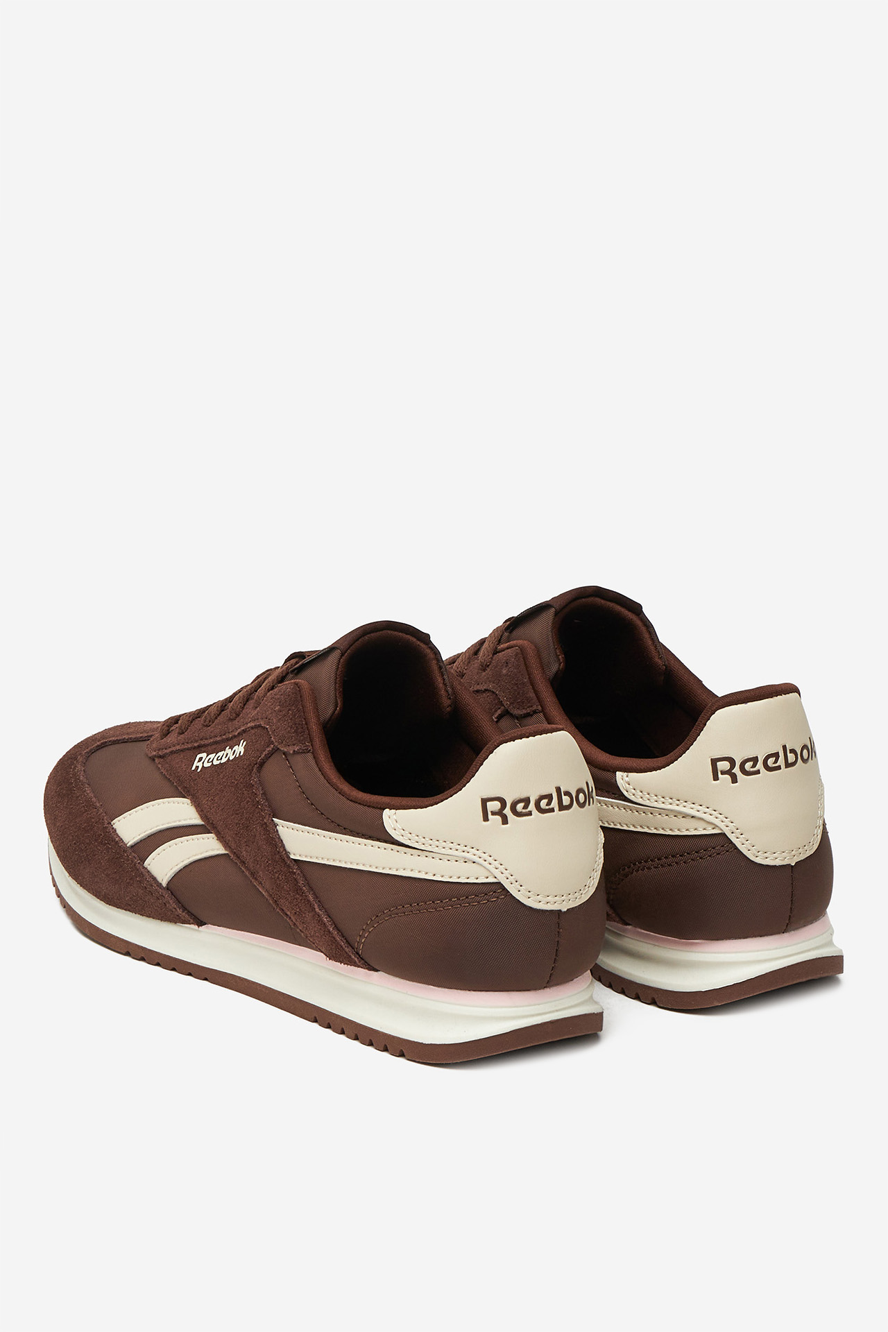 Sneakersy Tmavě hnědá