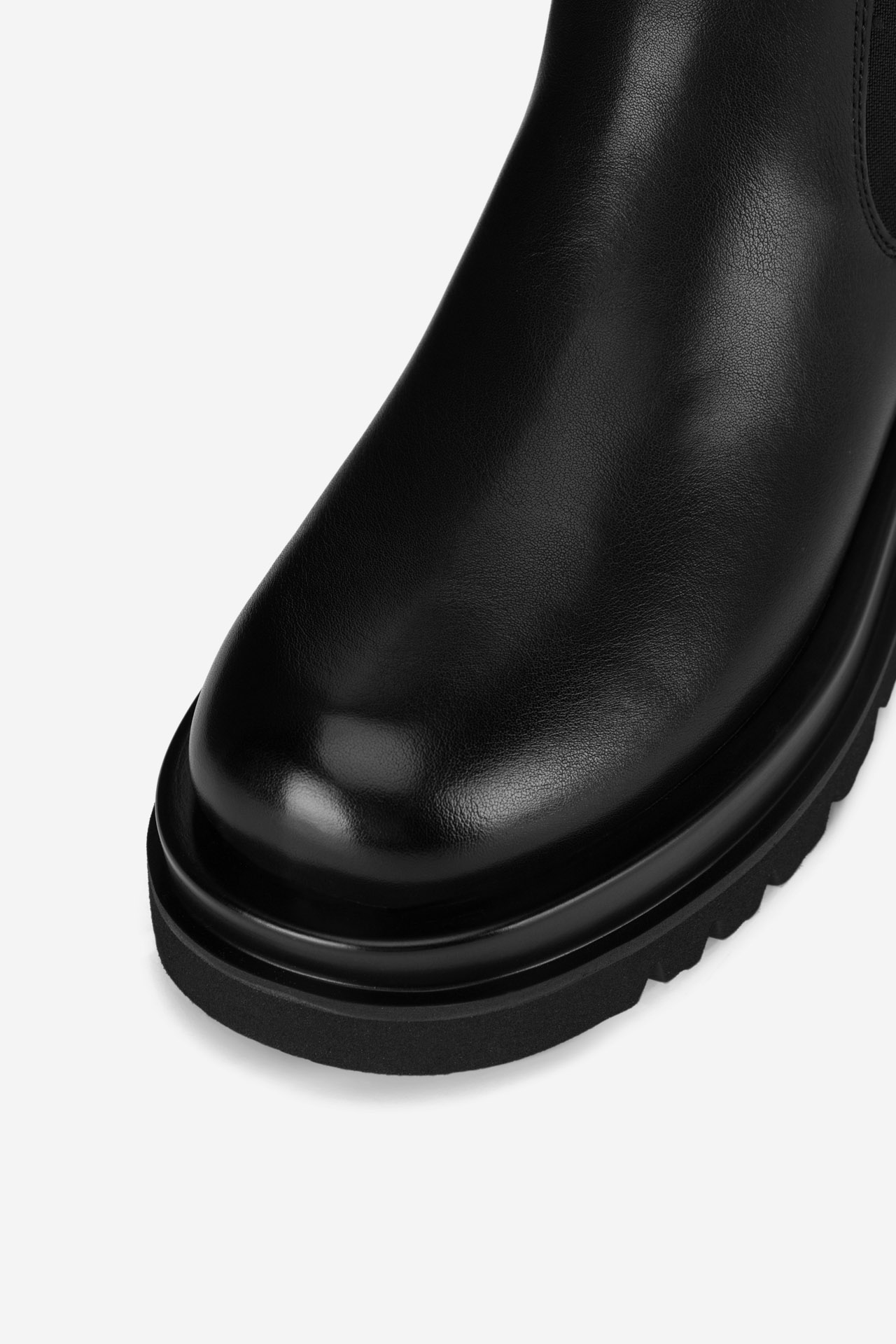 Kotníková obuv s elastickým prvkem Černá