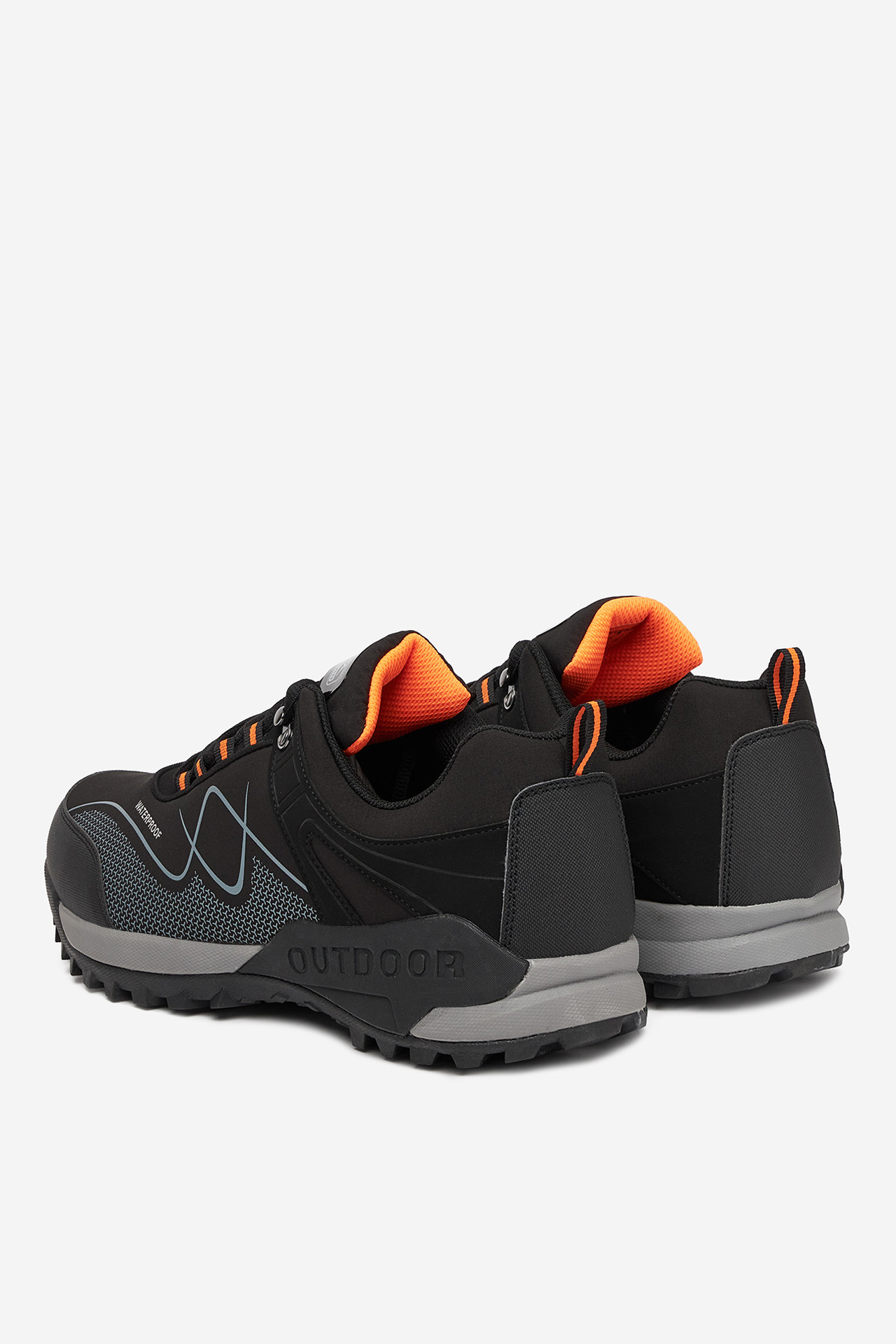 Trekingová obuv Čierna