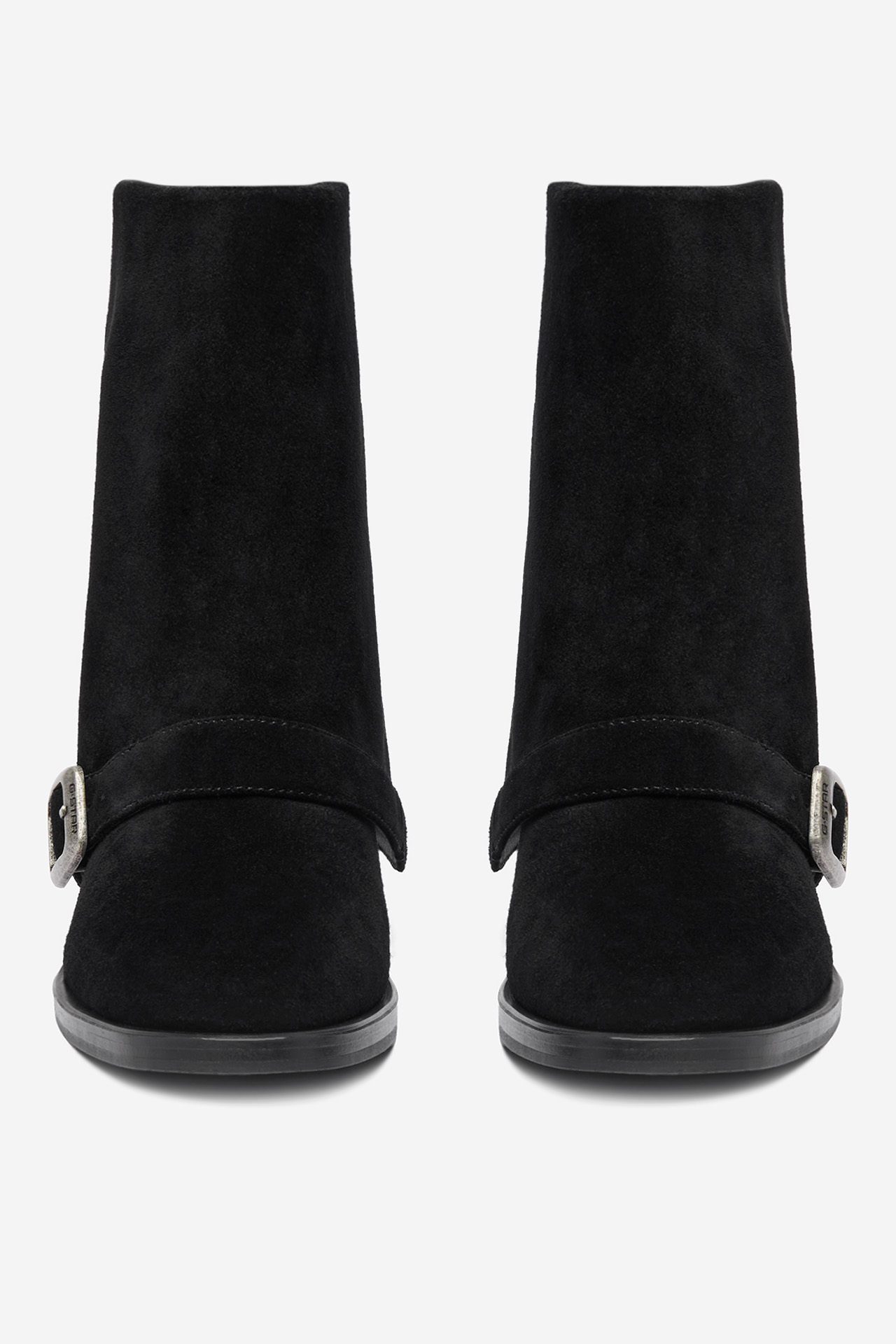 Polokozačky Černá