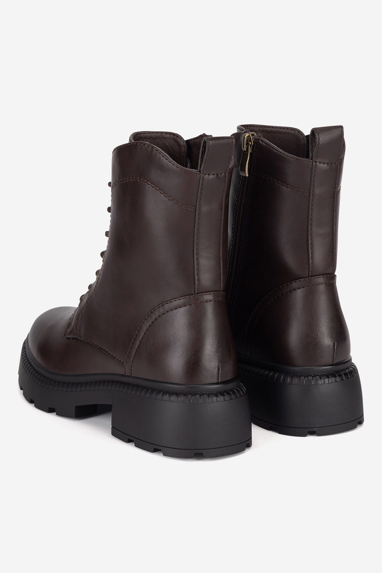 Gležnjarji Čokoladno rjava