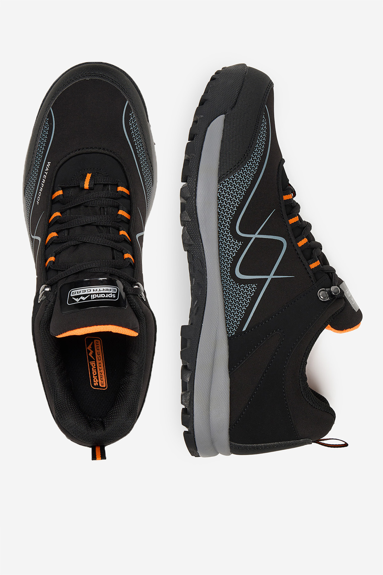 Trekking čevlji Črna