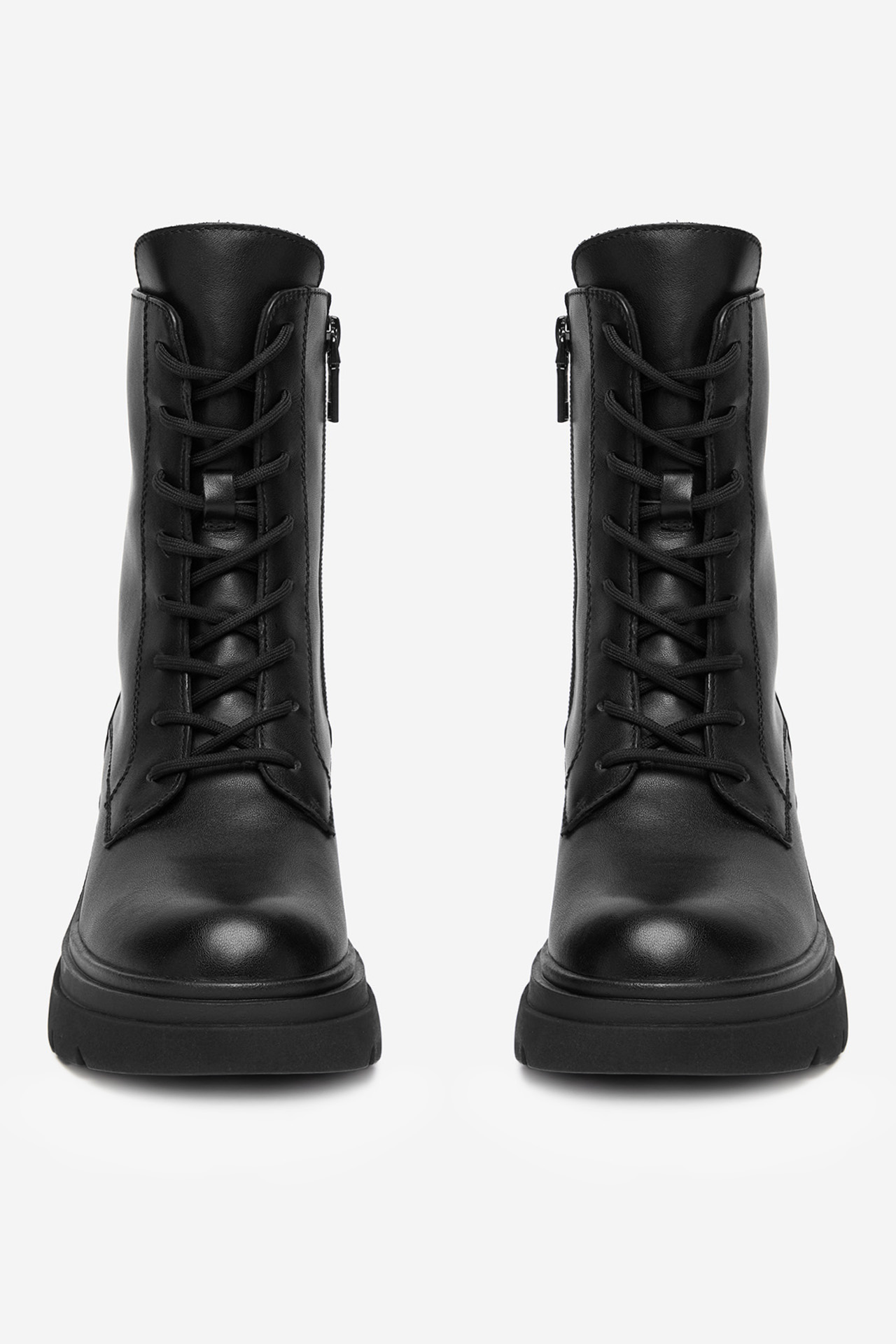 Kotníková obuv Černá