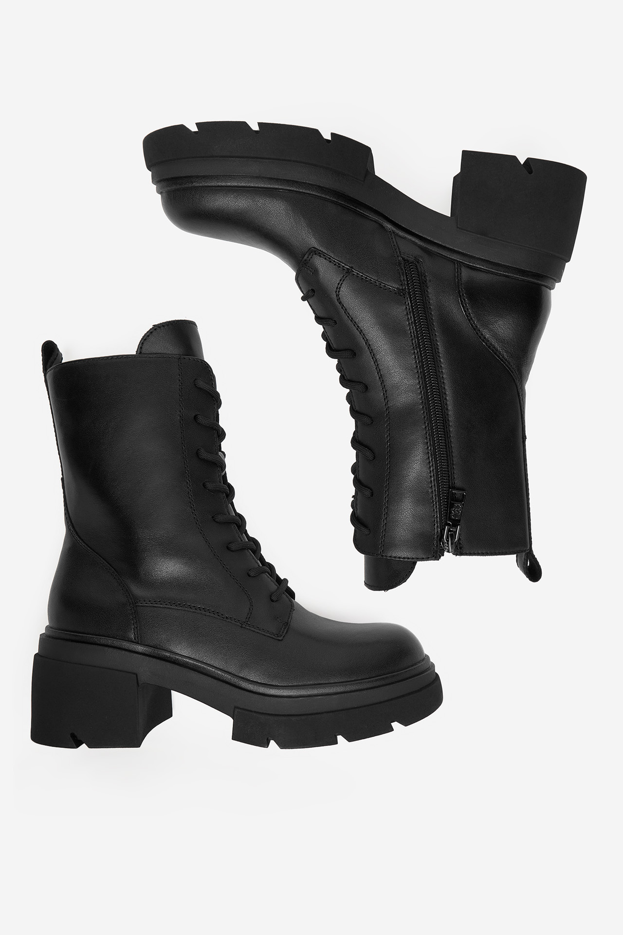 Kotníková obuv Černá