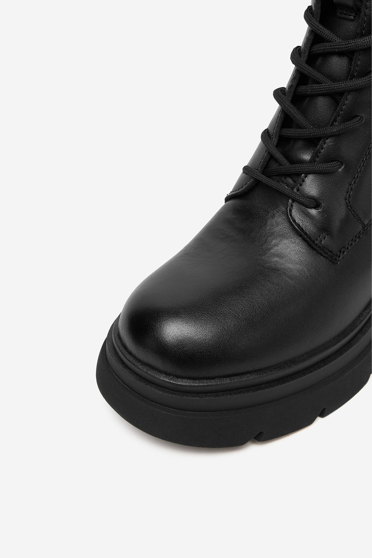 Kotníková obuv Černá