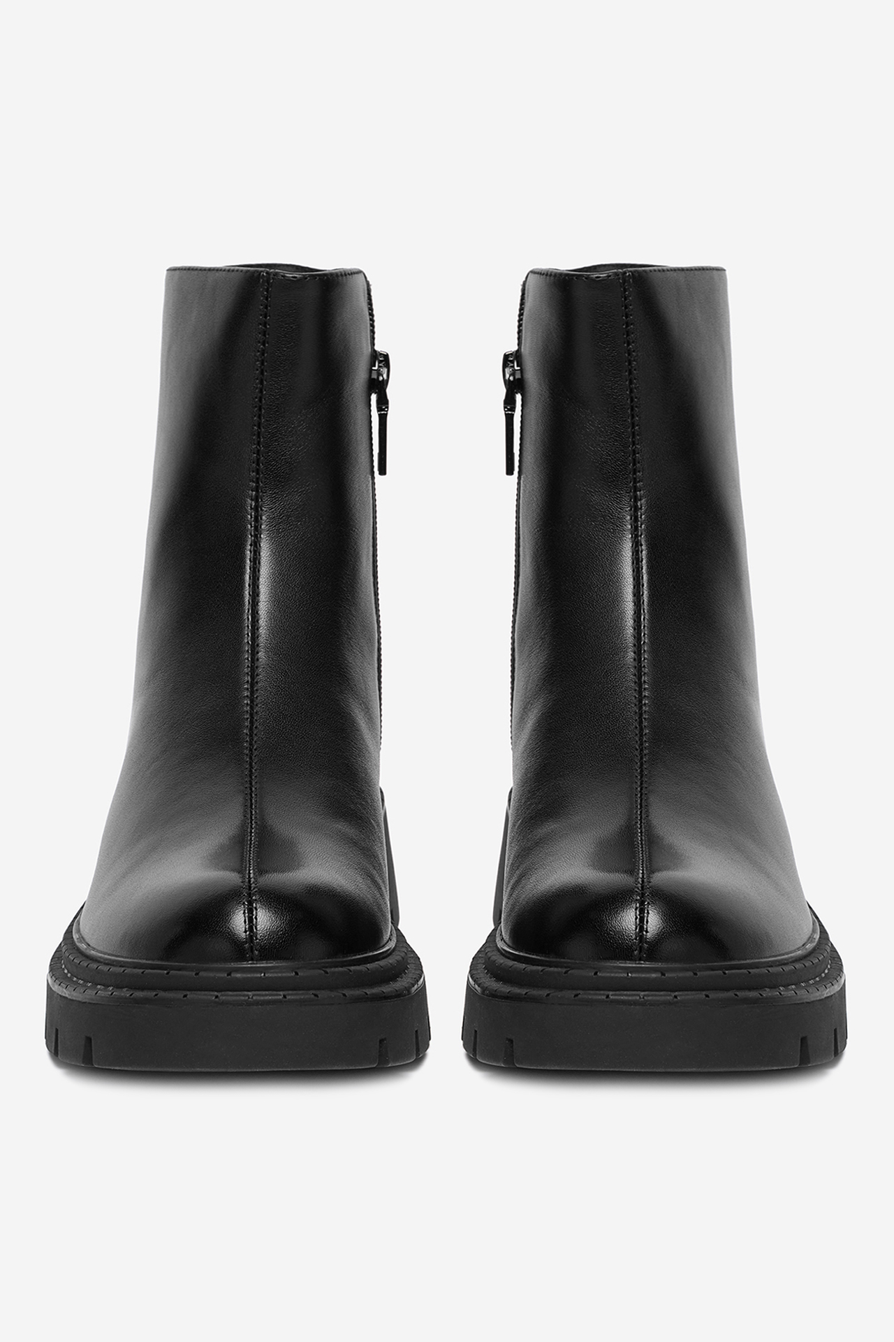 Polokozačky Černá