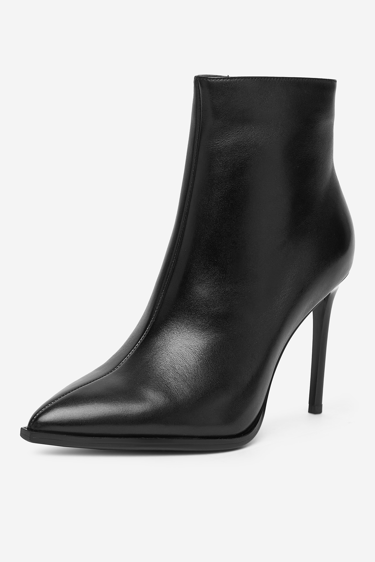 Polokozačky Černá