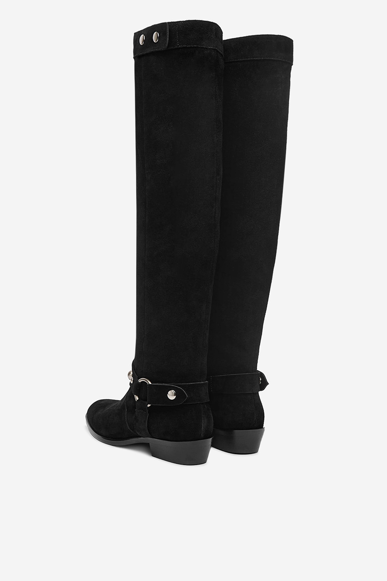 Mušketýrky Černá