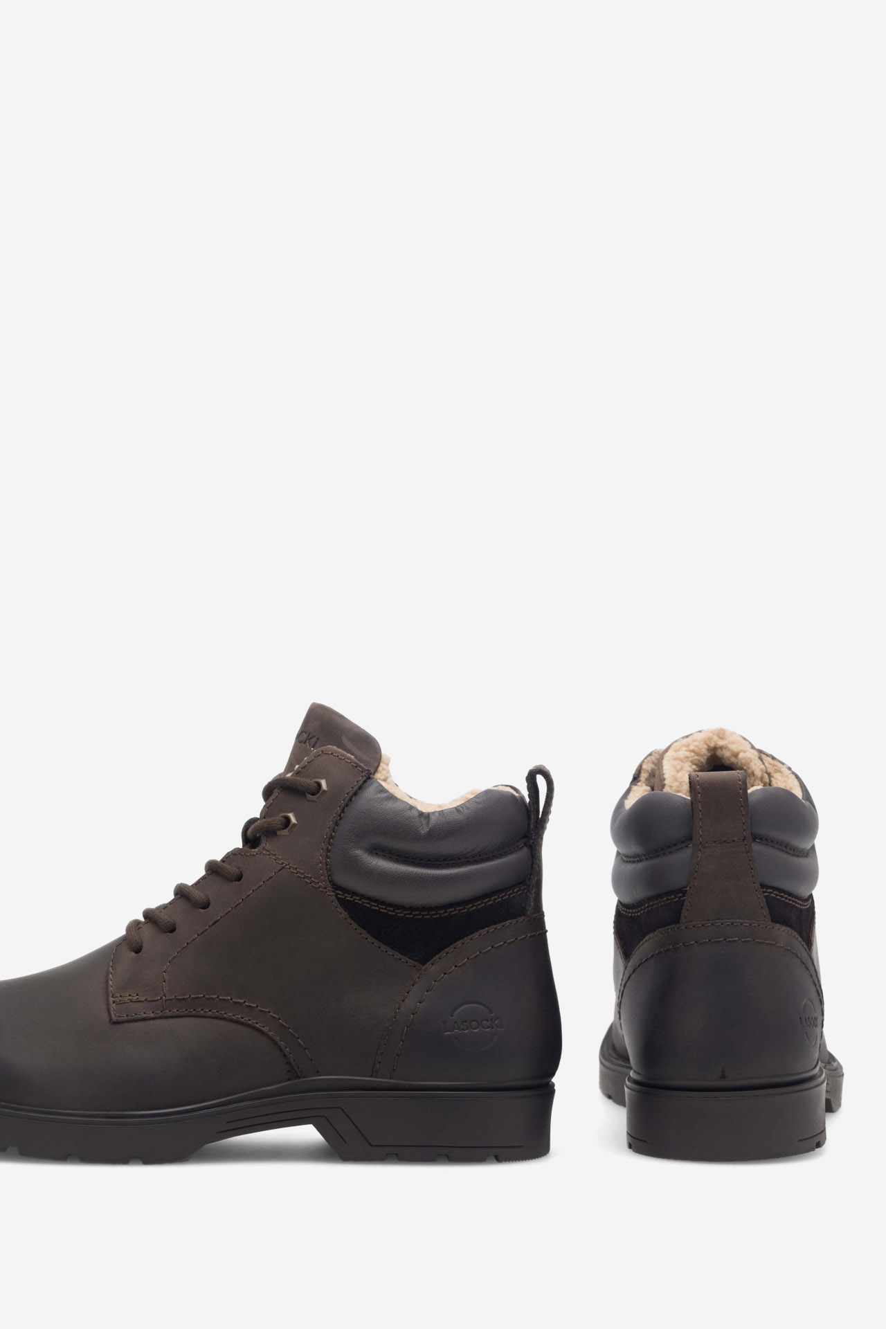 Gležnjarji z vezalkami Rjava