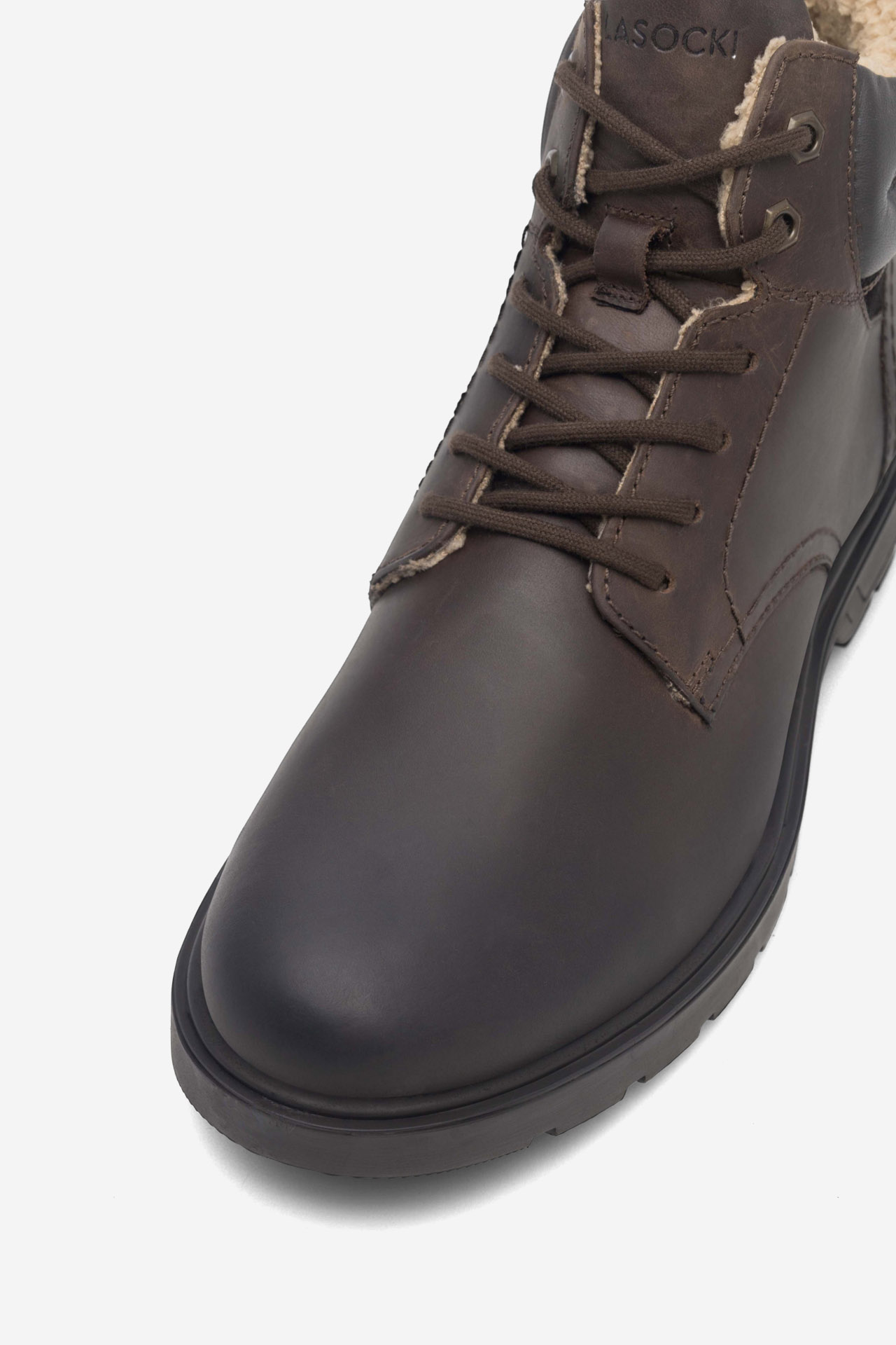 Gležnjarji z vezalkami Rjava